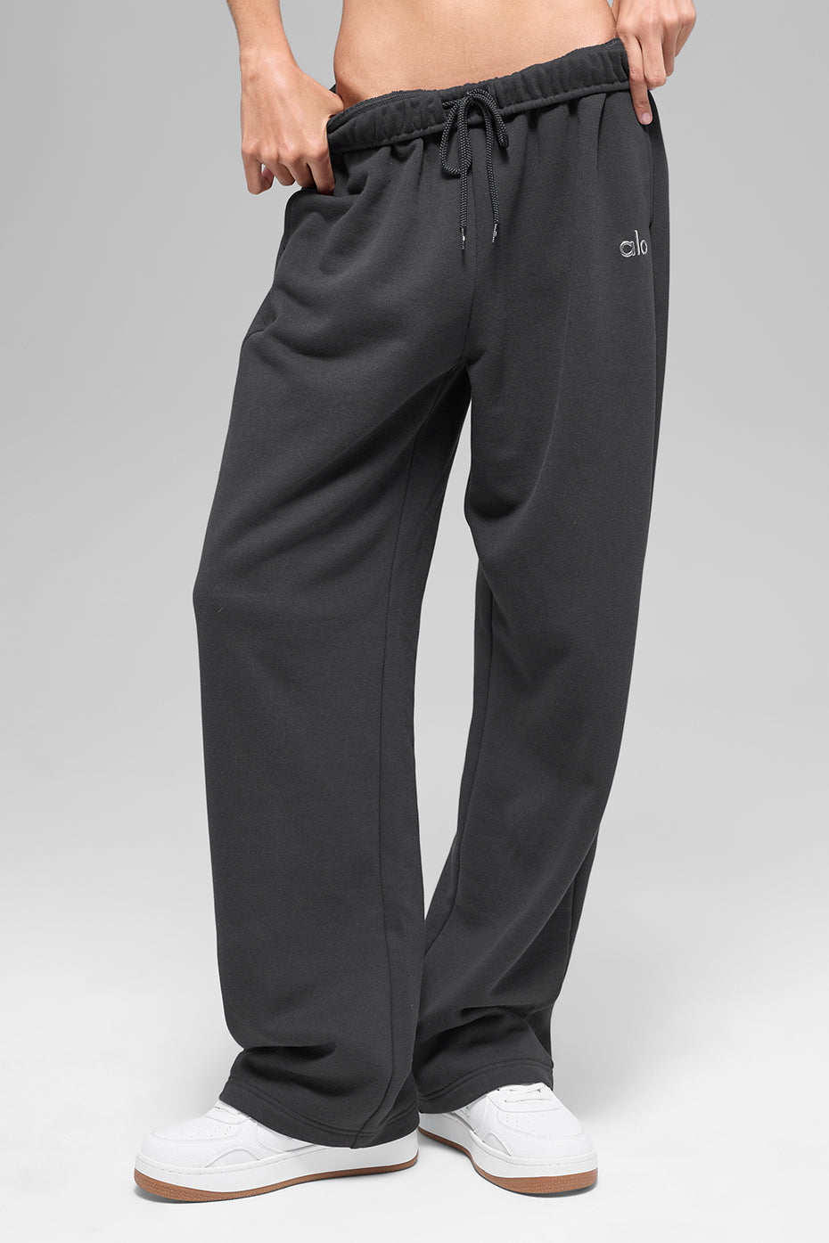 alo Accolade Straight Leg Sweatpant - Anthracite