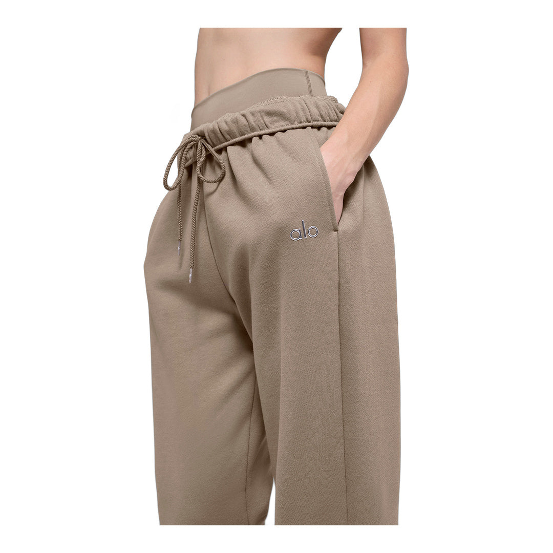 alo Accolade Straight Leg Sweatpant - Gravel