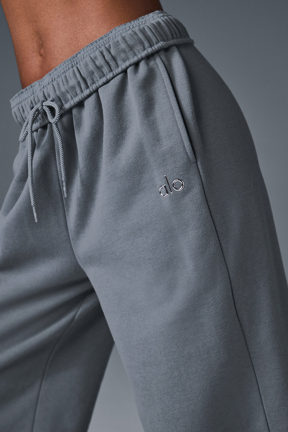 alo Accolade Straight Leg Sweatpant - Steel Grey