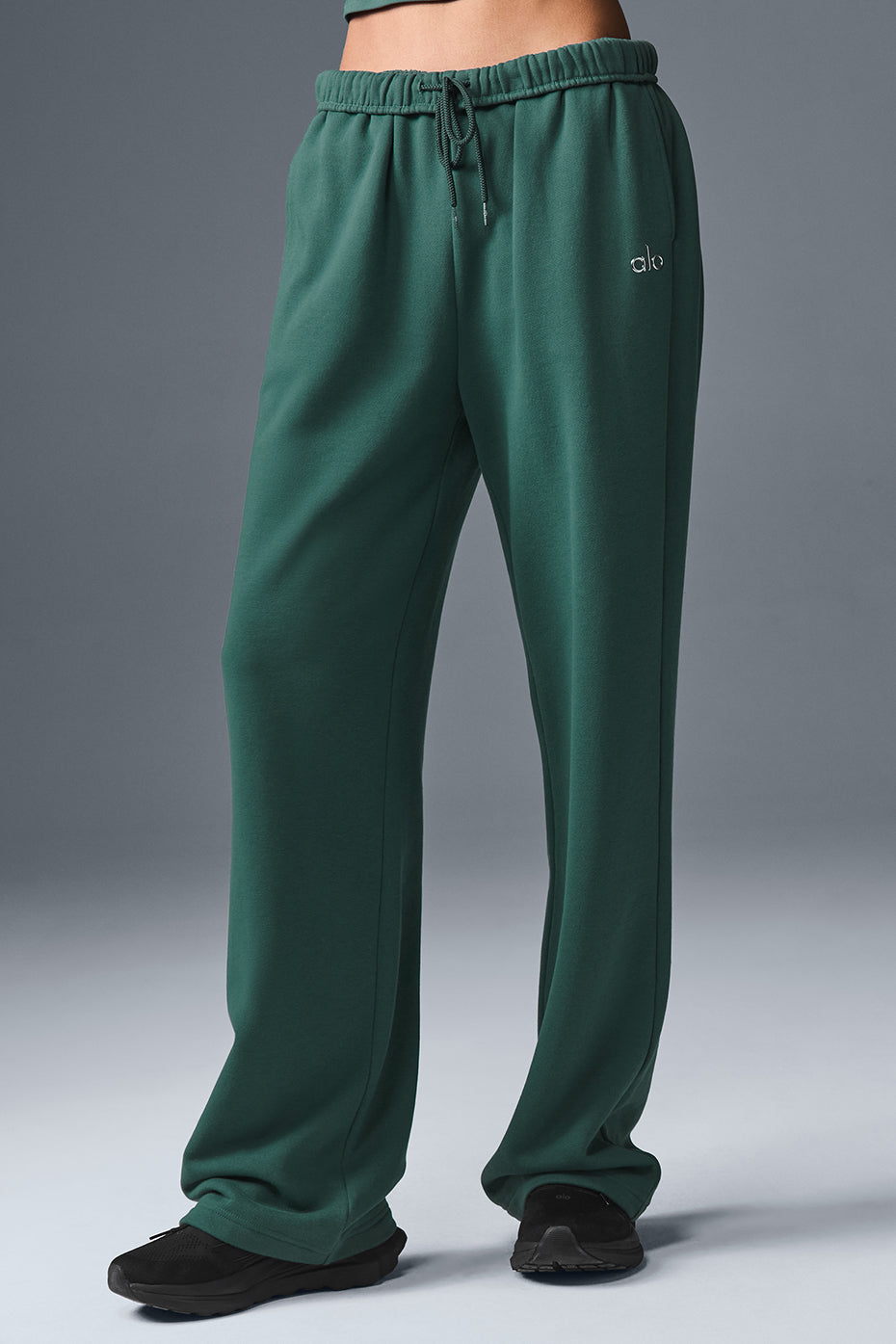 alo Accolade Straight Leg Sweatpant - Winter Ivy