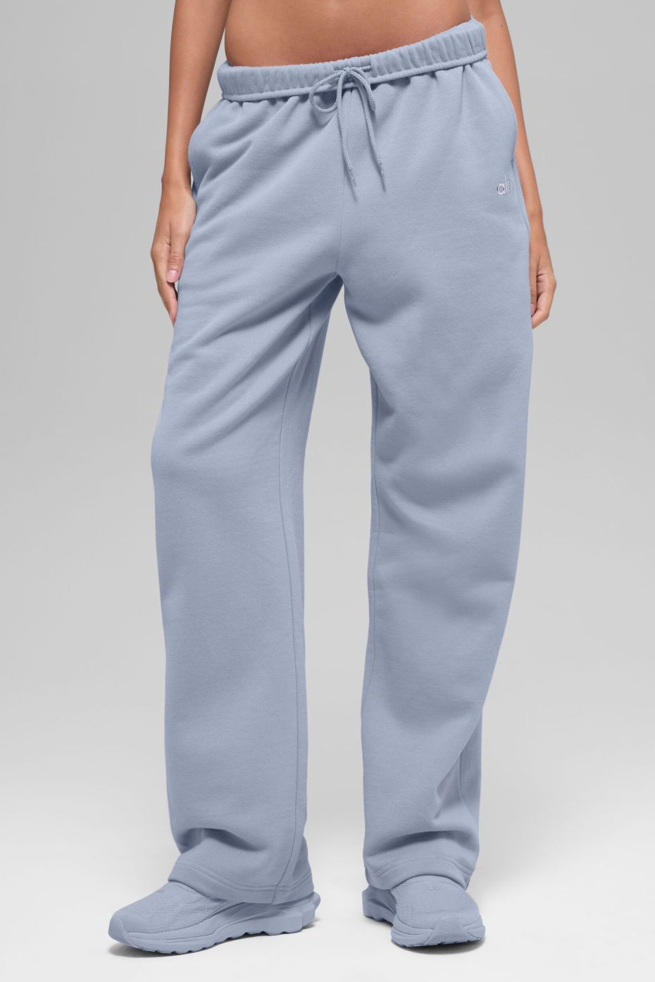alo Accolade Straight Leg Sweatpant - Winter Frost