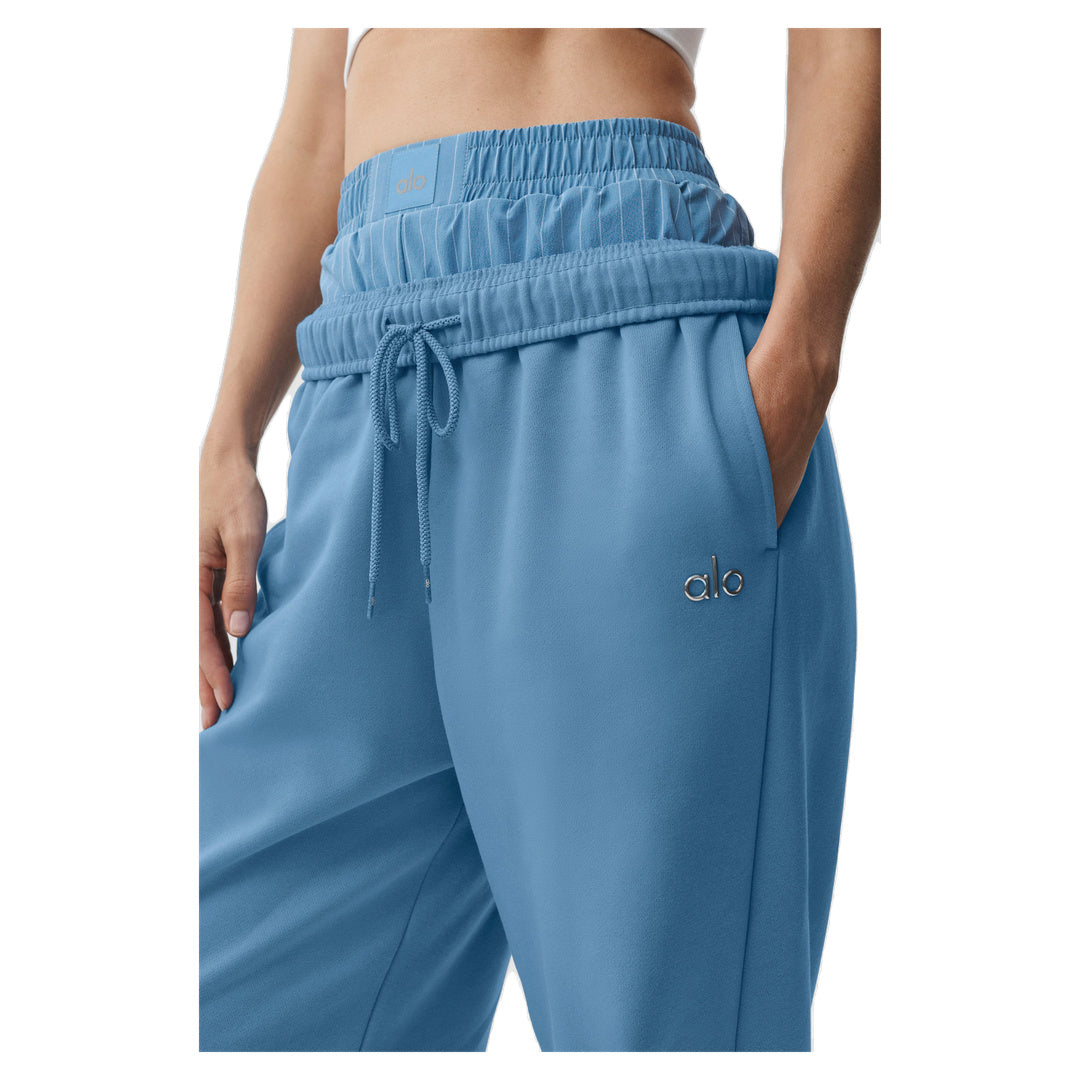 ALO Accolade Straight Leg Sweatpant - California Blue