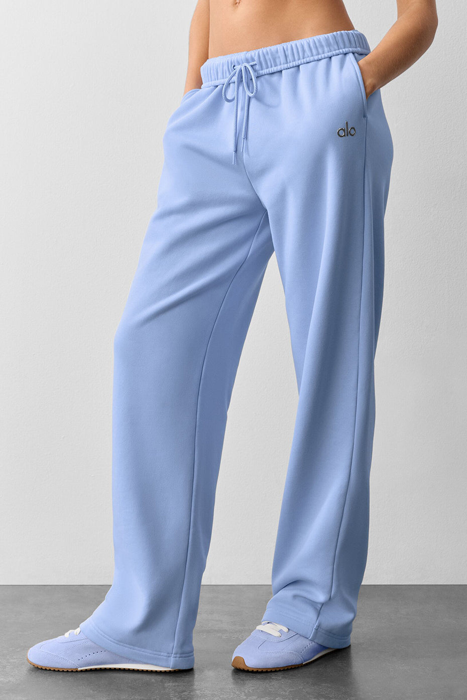 alo Accolade Straight Leg Sweatpant - Light Provence Blue