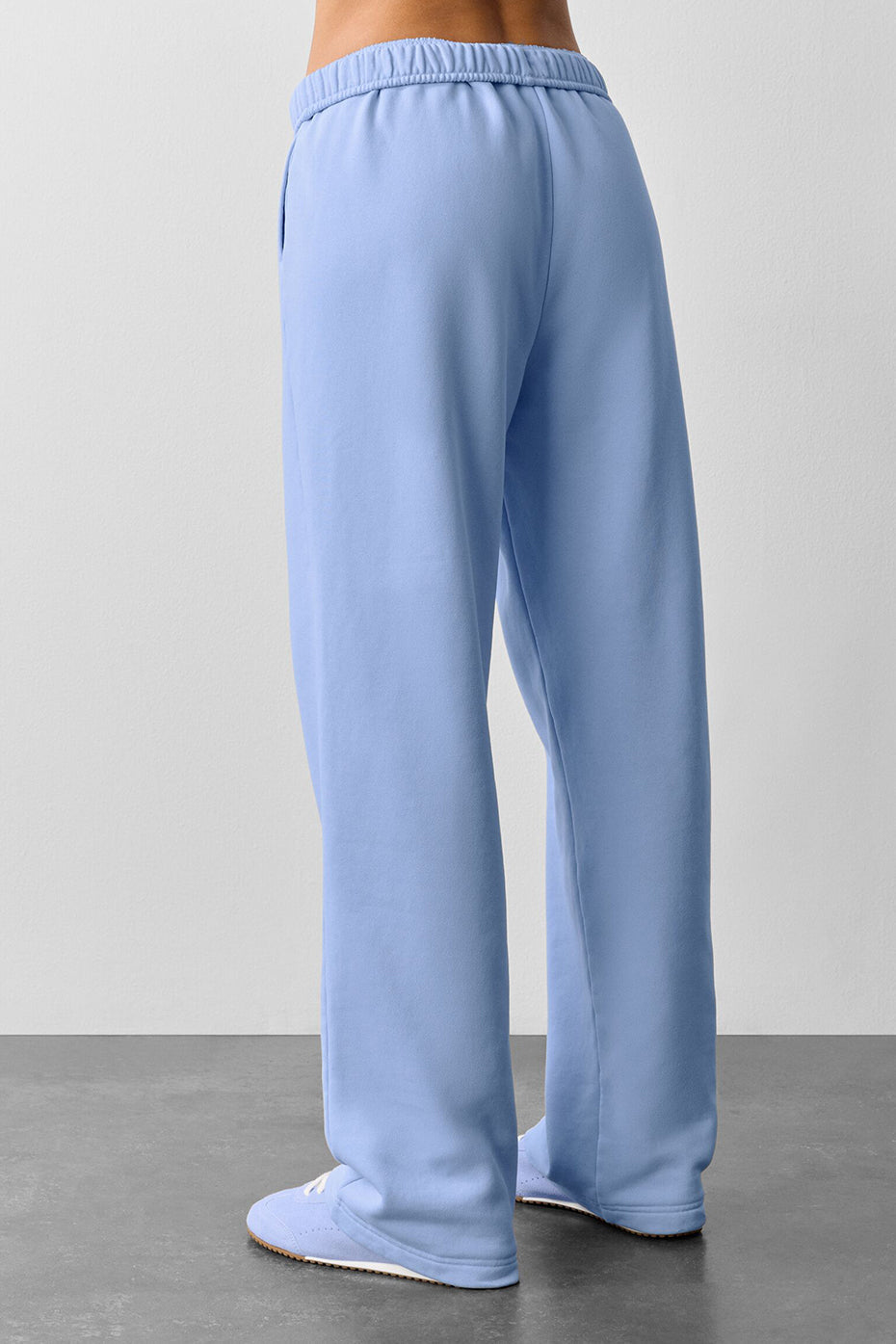 alo Accolade Straight Leg Sweatpant - Light Provence Blue