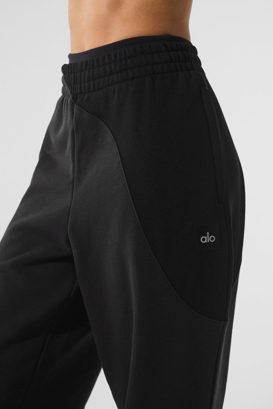 alo Make Waves Sweatpant - Vintage Black Tonal