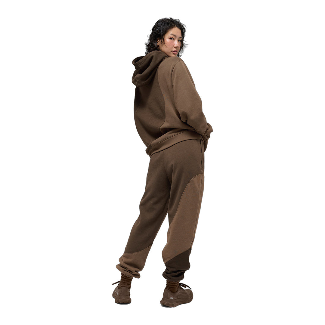 alo Make Waves Sweatpant - Espresso Tonal