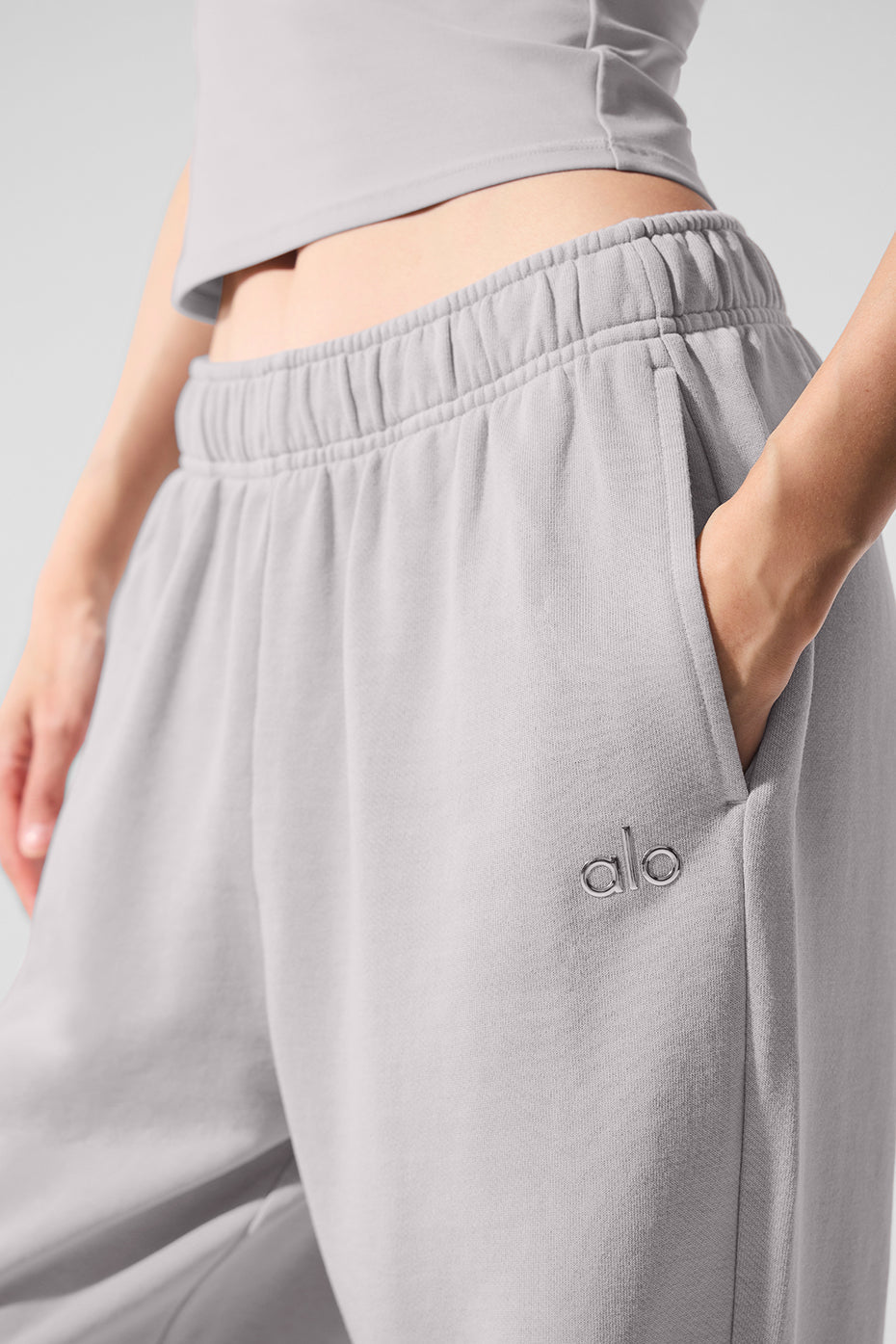 alo Washed Accolade Straight Leg Sweatpant - Grey Sky Wash