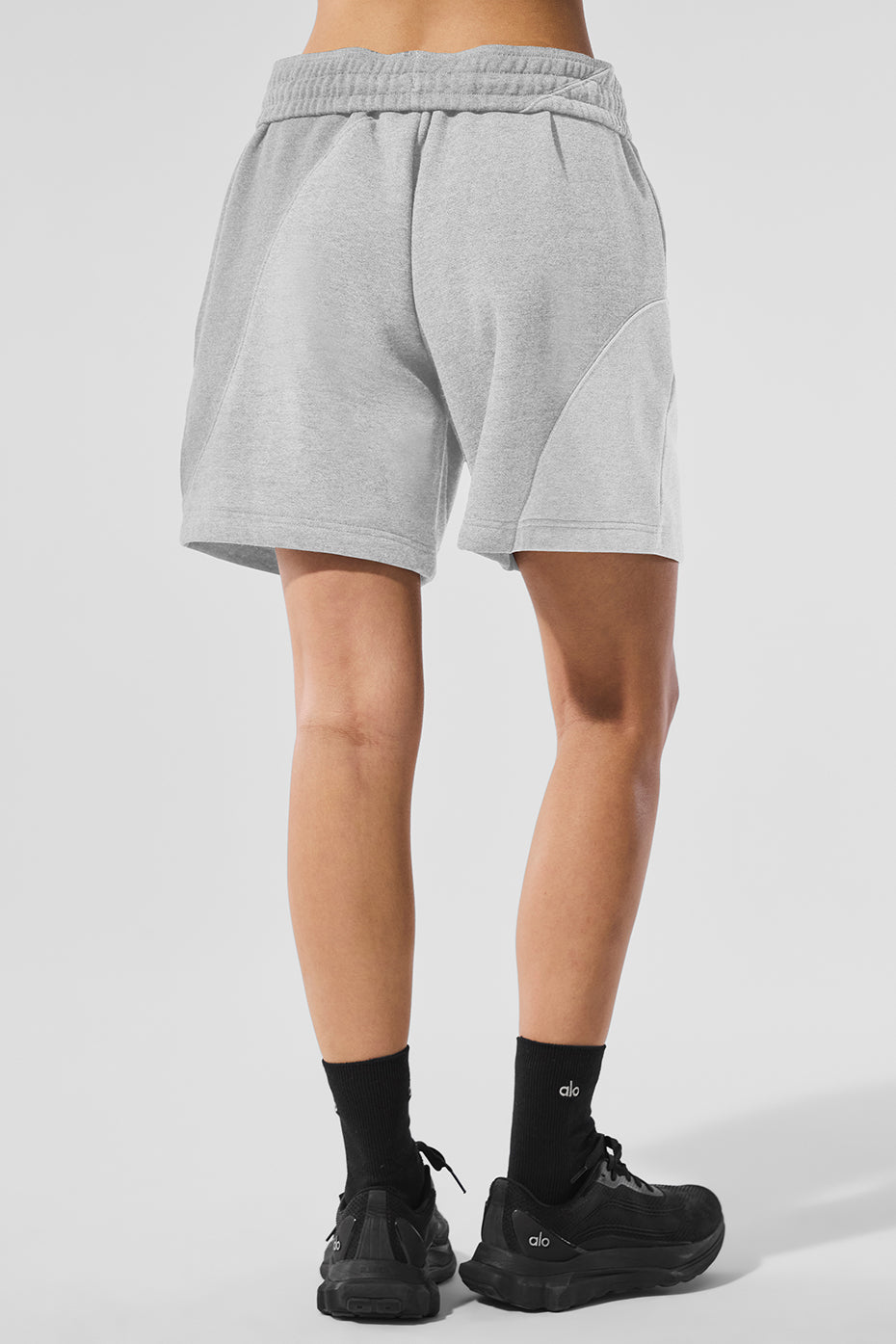 alo 7" Make Waves Short - Athletic Heather Grey Tonal