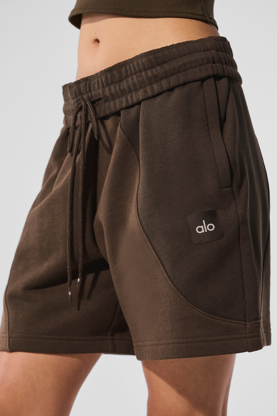 alo 7" Make Waves Short - Espresso Tonal