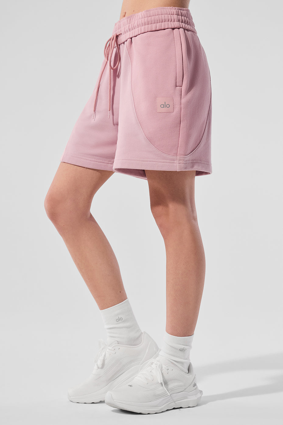 alo 7" Make Waves Short - Sunset Pink Tonal