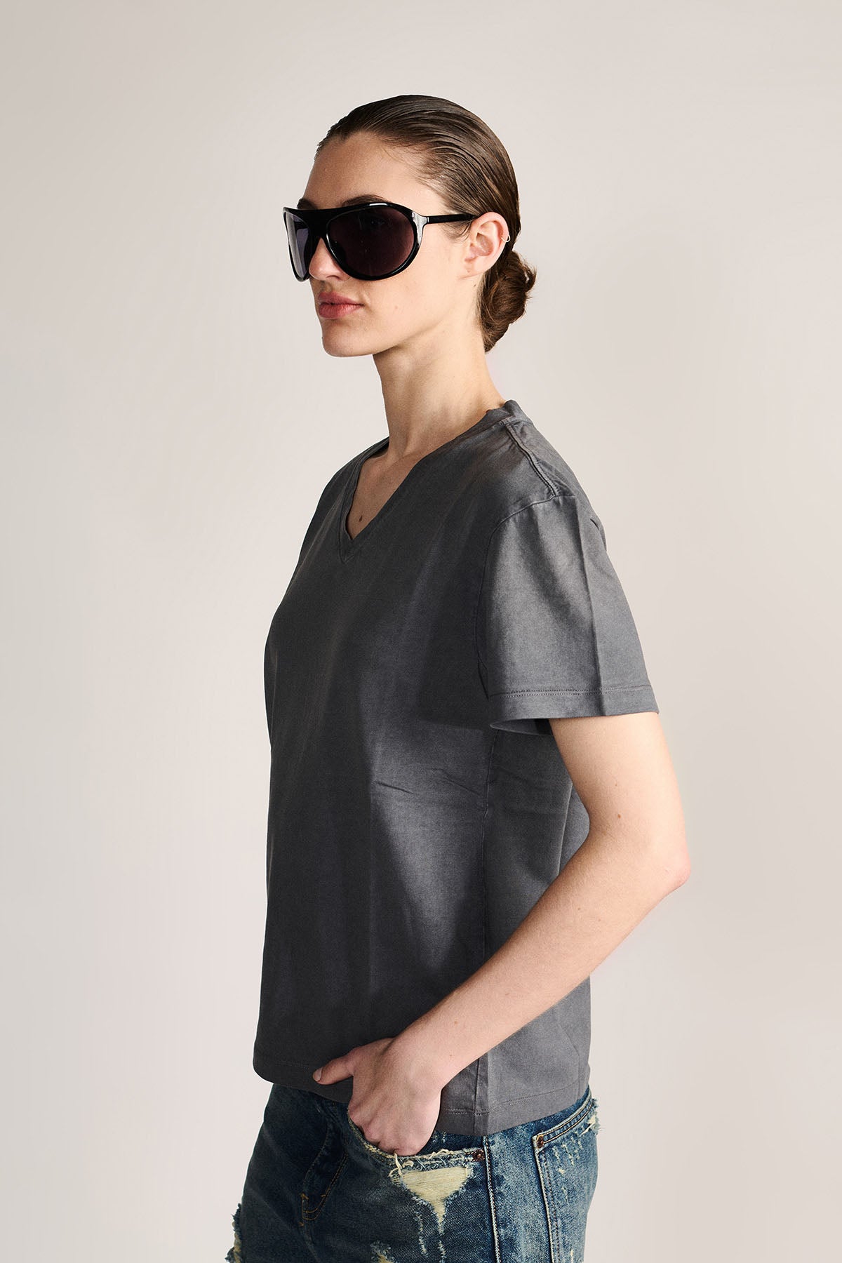 THE SILENCE — V-NECK TEE