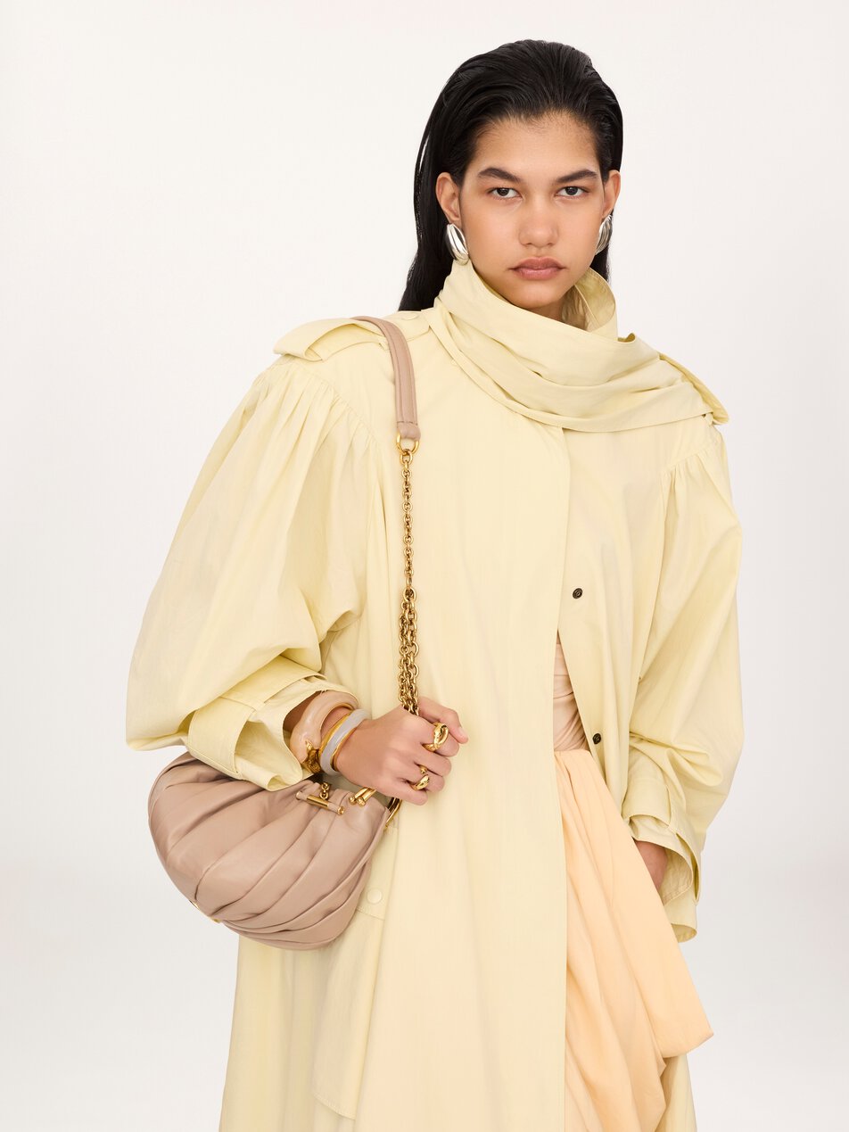 CHLOE Plissé shoulder bag with chain in pleated leather Woodsmoke