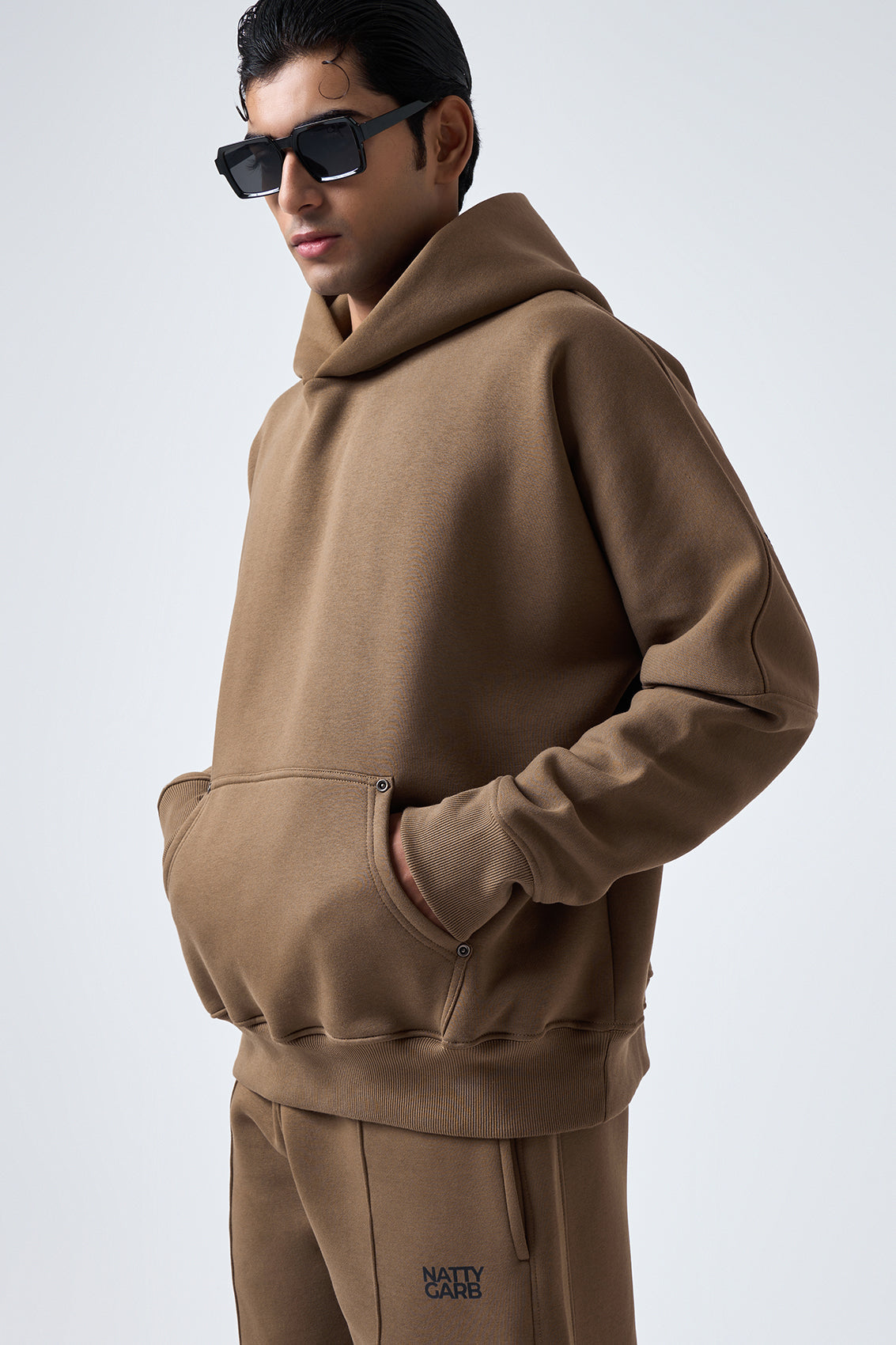 SIGNATURE HOODIE (OLIVE)