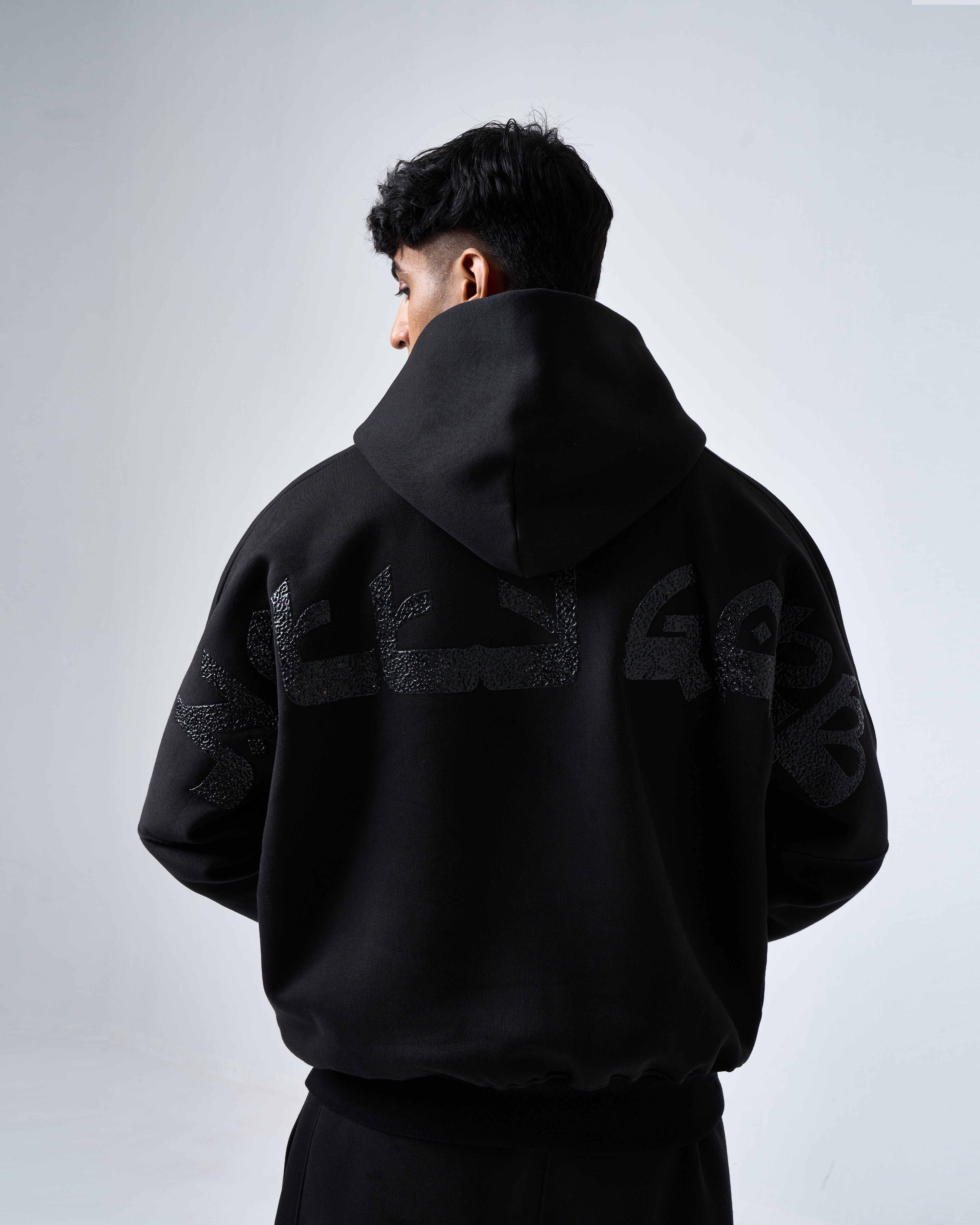 SIGNATURE NG HOODIE (BLACK)