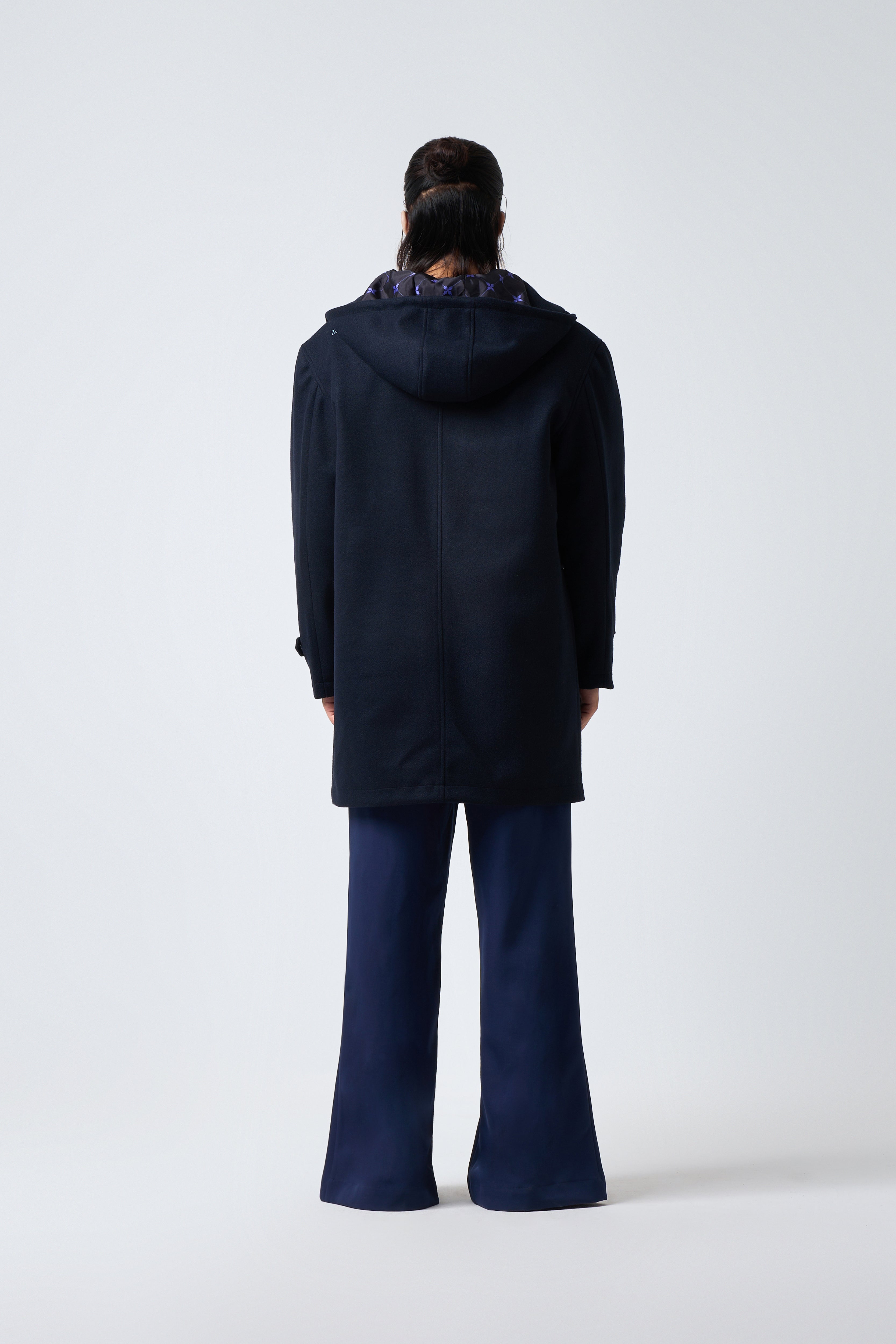 COLD HEART TRENCH COAT (NAVY)