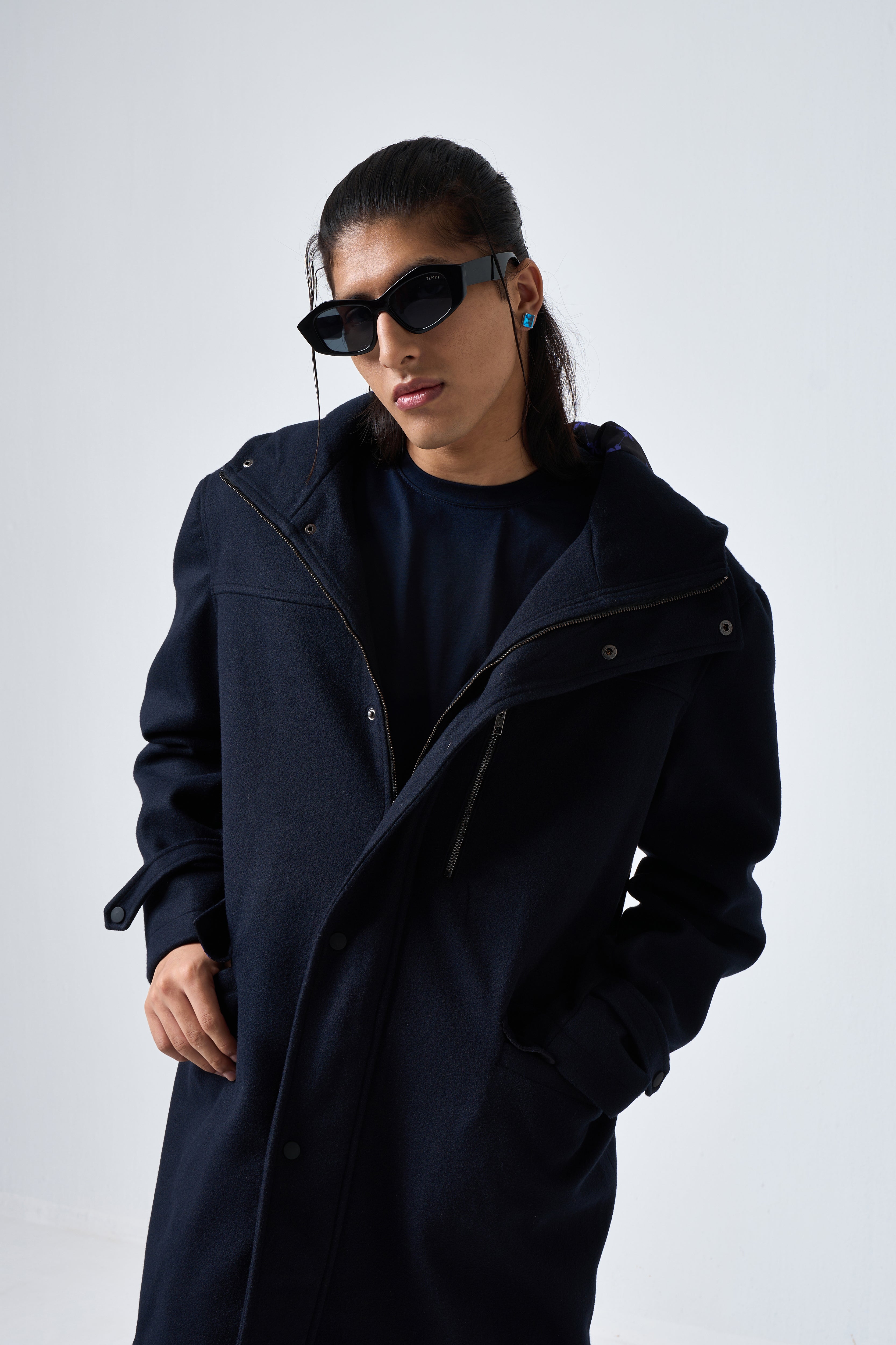 COLD HEART TRENCH COAT (NAVY)