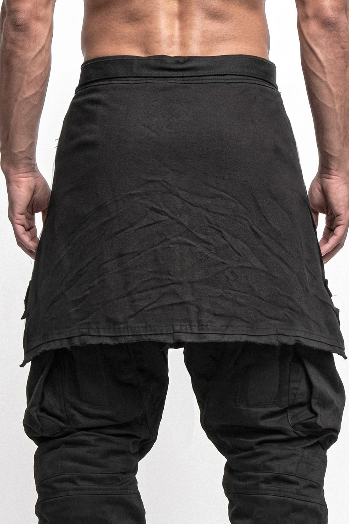 LAYERED GRAVEL PANTS