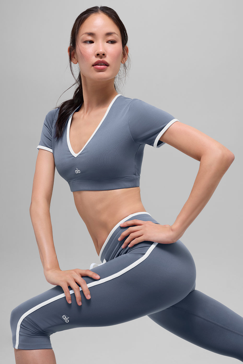 alo Airbrush Race Pace Short Sleeve - Bluestone/White
