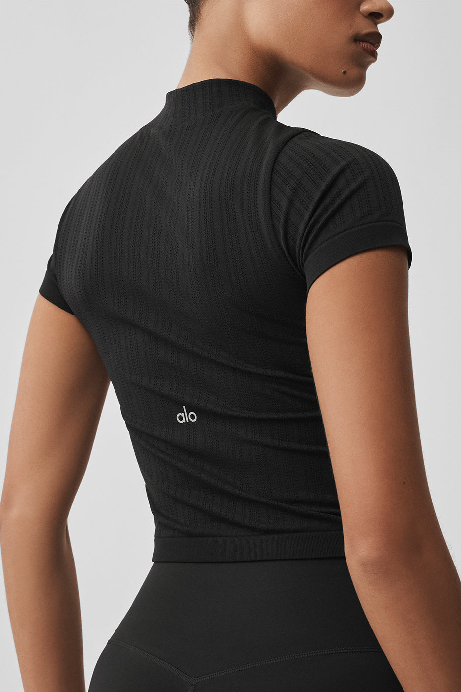 alo Seamless Pointelle Mock Neck Short Sleeve - Black