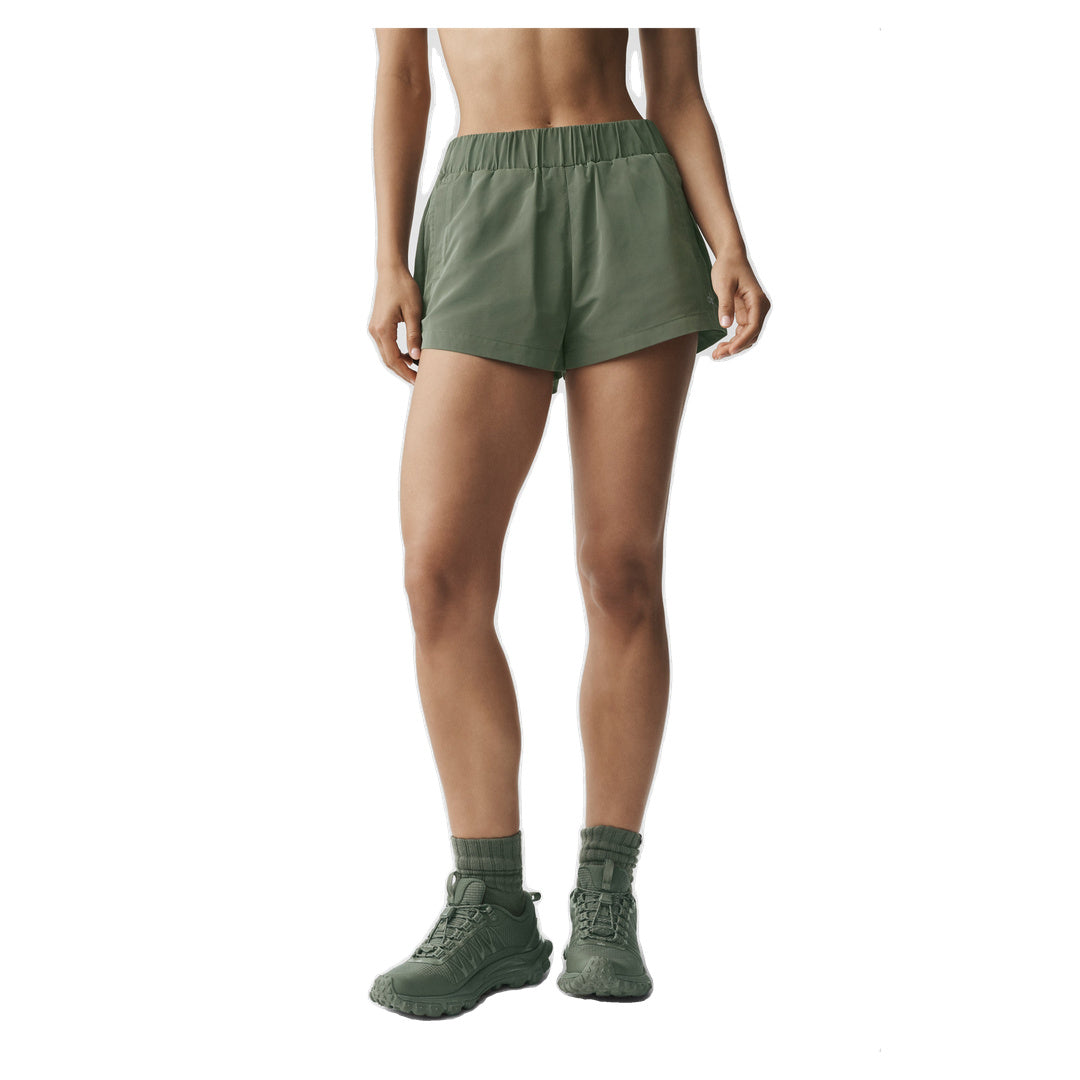 ALO High-Waist Socialite Short - Bamboo Green