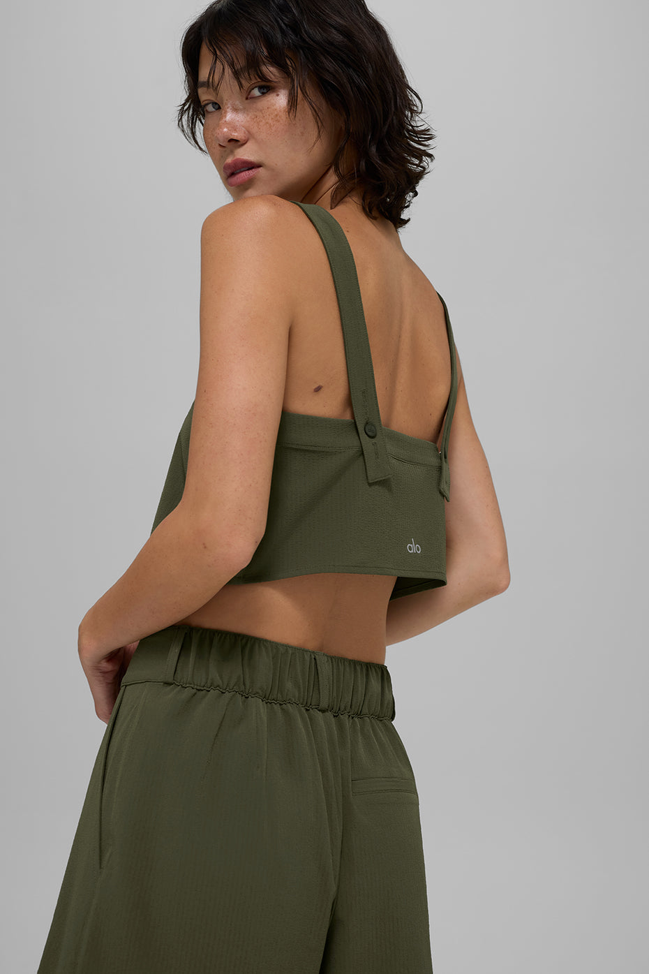 alo Cropped Dreamscape Tank - Green Olive