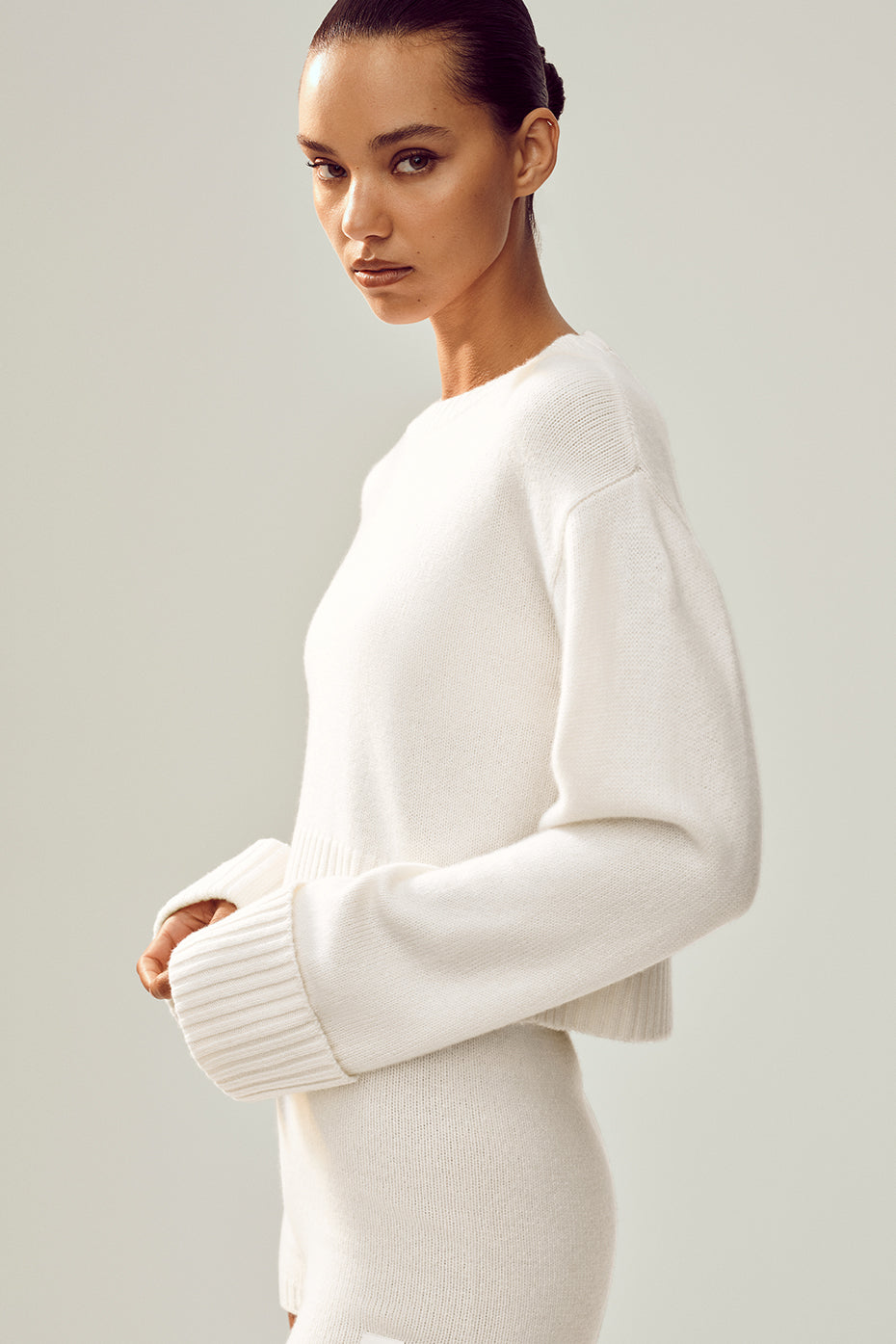 alo Cashmere Embrace Pullover - Ivory