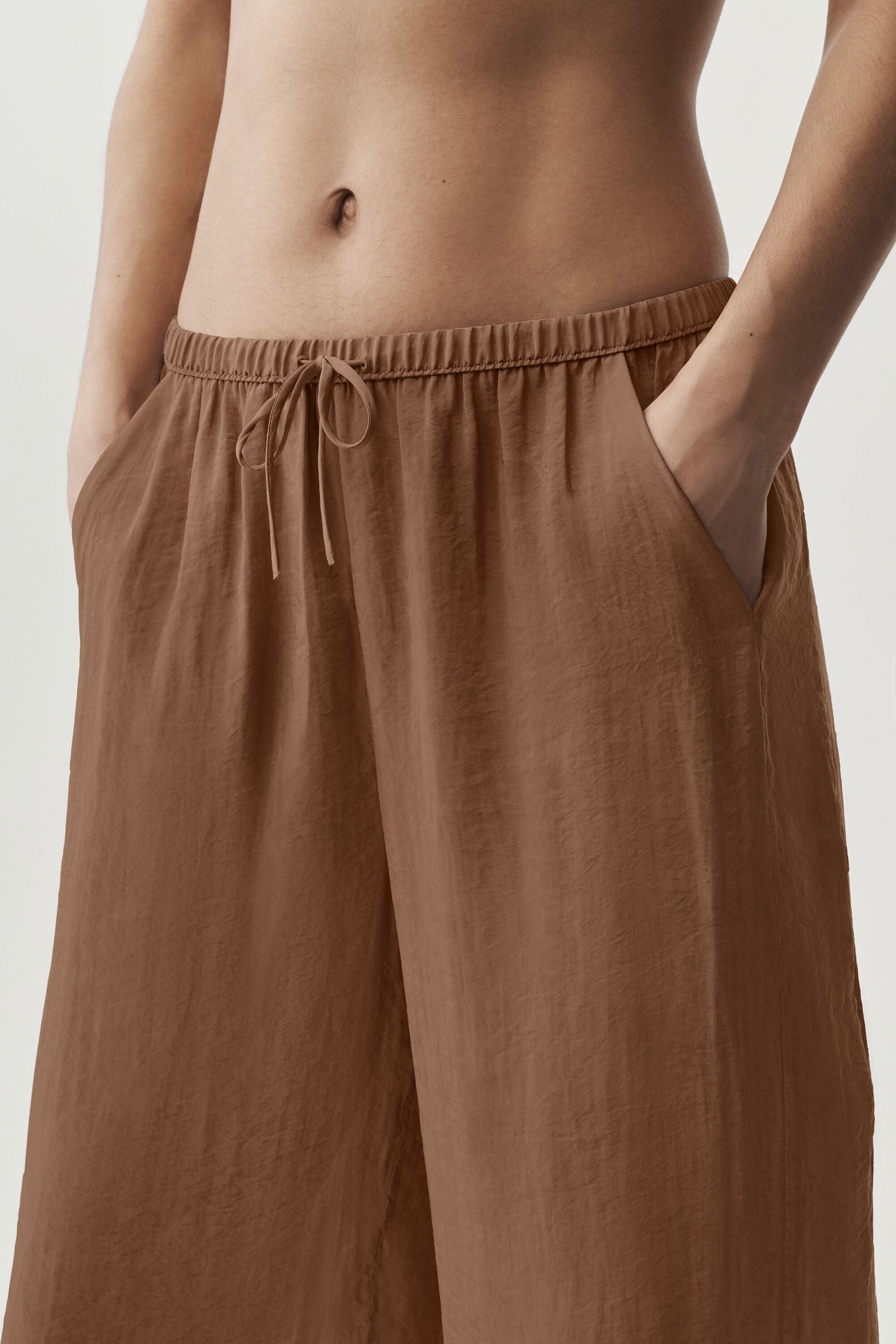 alo Semi-Sheer Golden Hour High-Waist Straight Leg Pant - Sun Kissed Brown