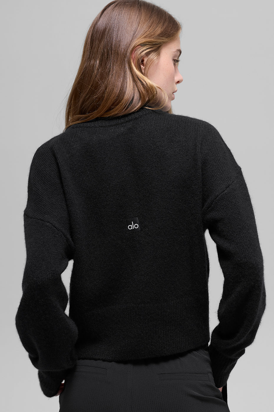 alo Wool Cashmere Cropped New Class Crewneck Sweater - Black