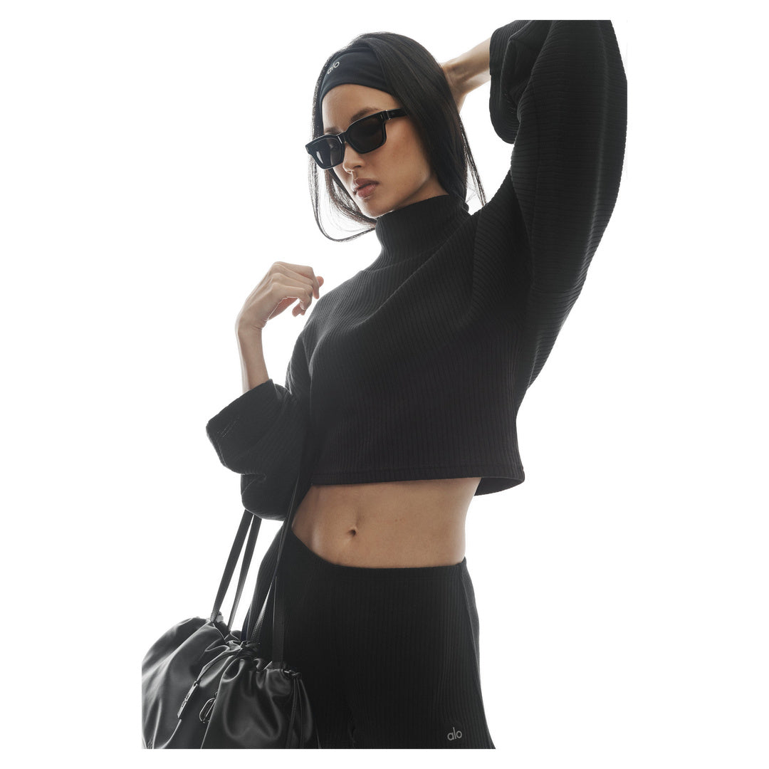 ALO Ribbed Cropped Reset Long Sleeve - Black