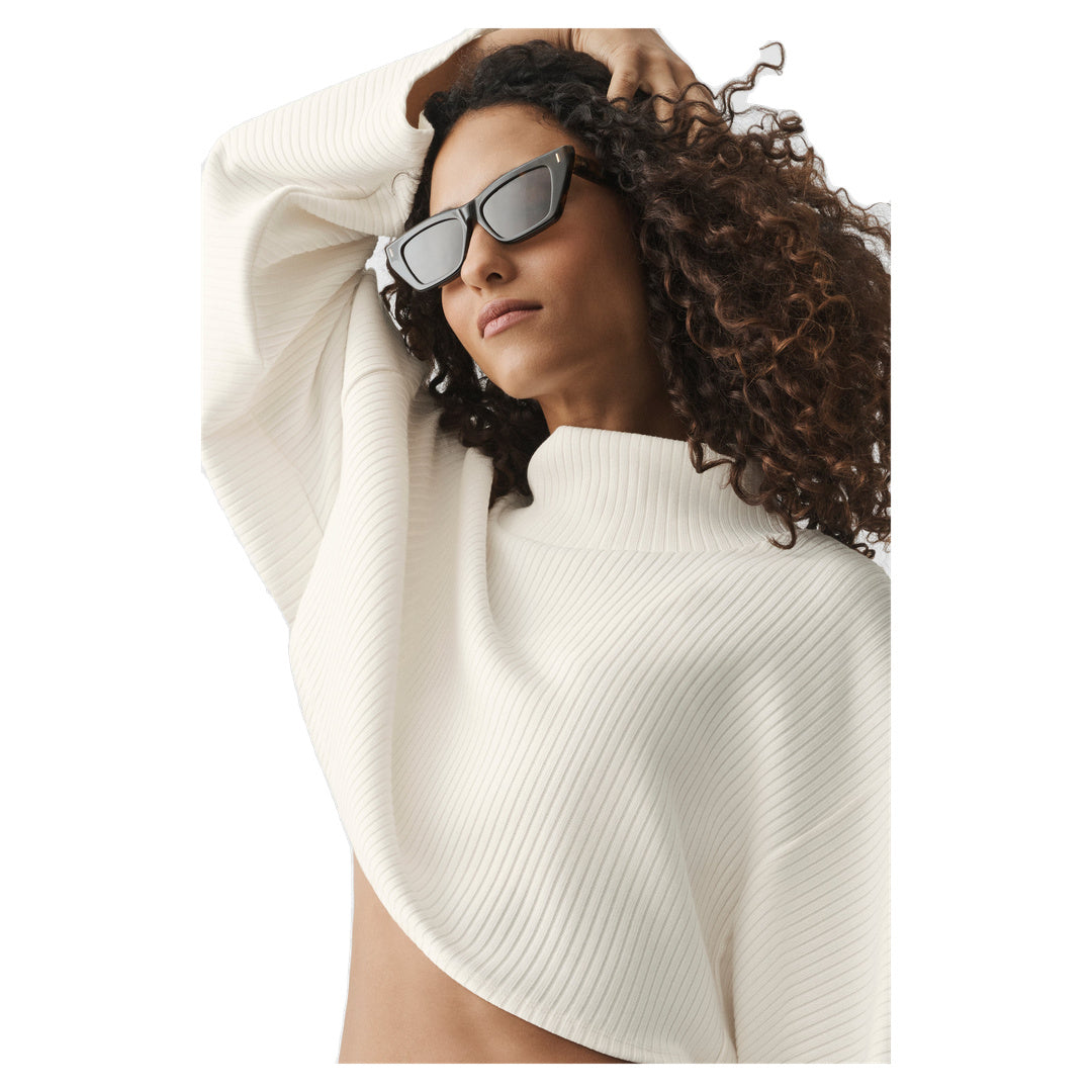ALO Ribbed Cropped Reset Long Sleeve - Ivory