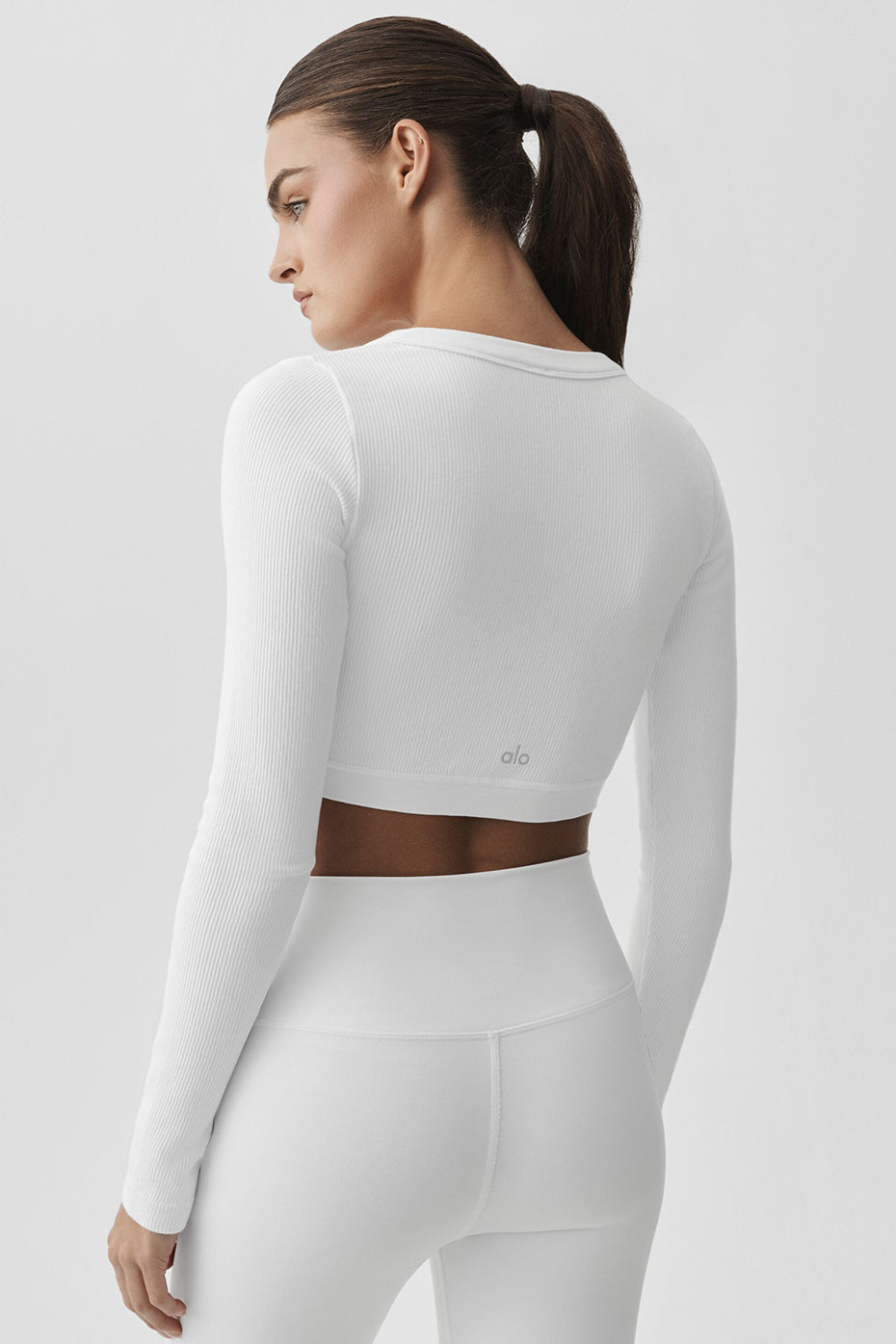 alo Seamless Ribbed Cropped Serene Long Sleeve - White