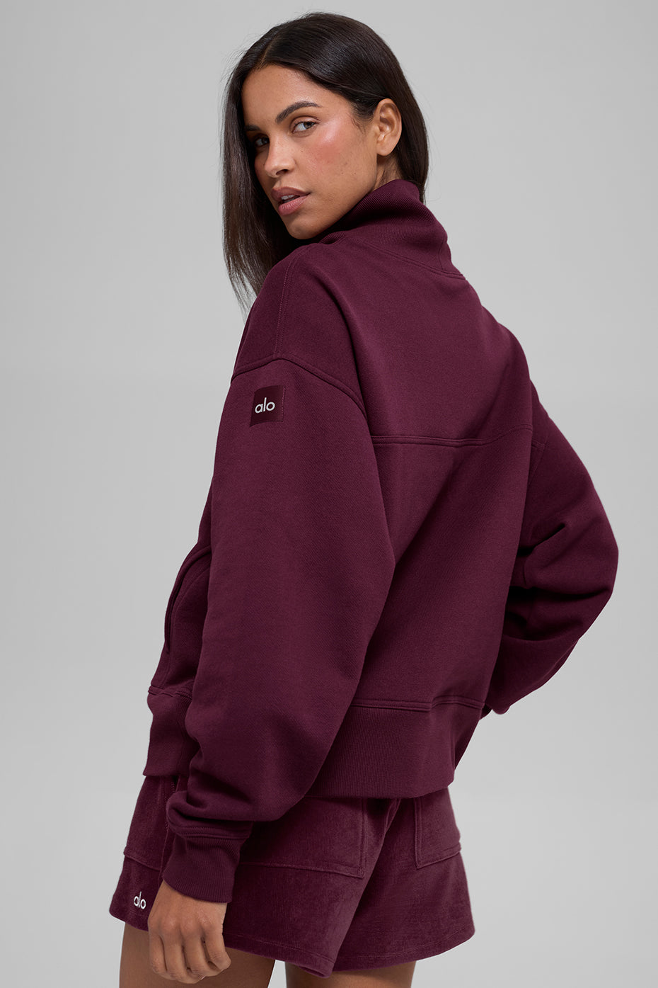 alo Hazy Mock Neck Pullover - Burgundy