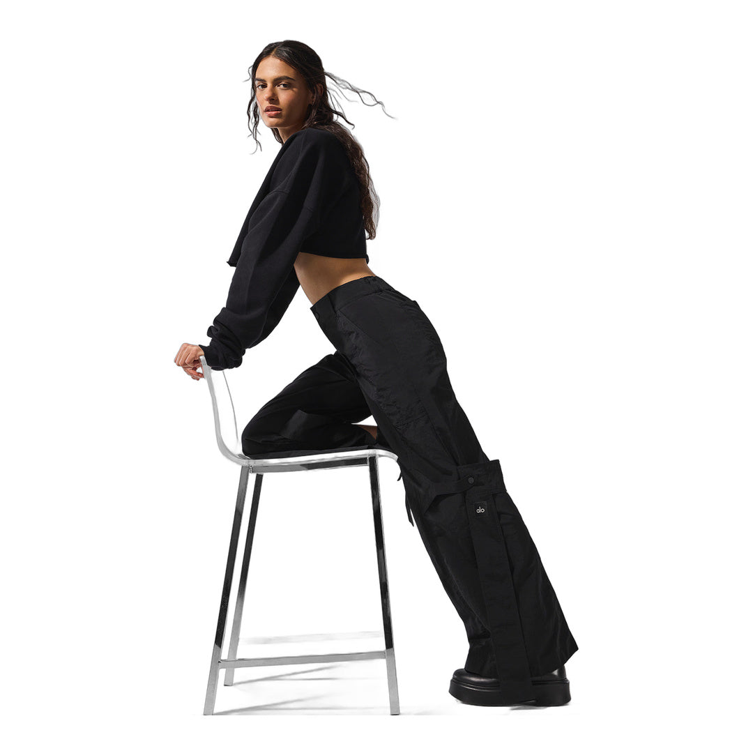 alo Extreme Cropped Pullover - Black