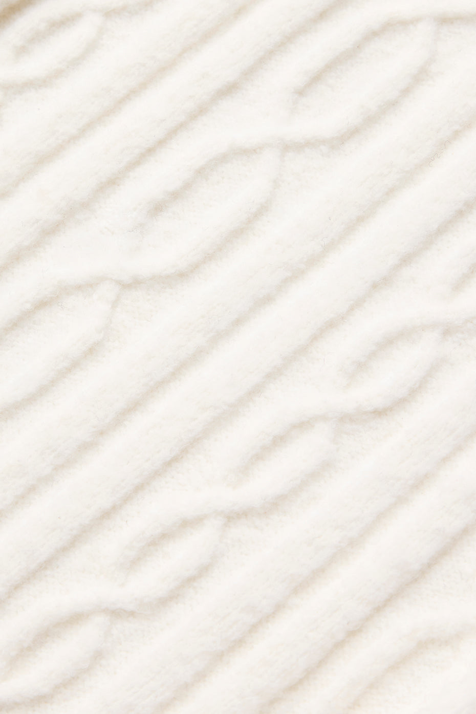 alo Cable Knit Cropped Winter Bliss Turtleneck Long Sleeve - Ivory