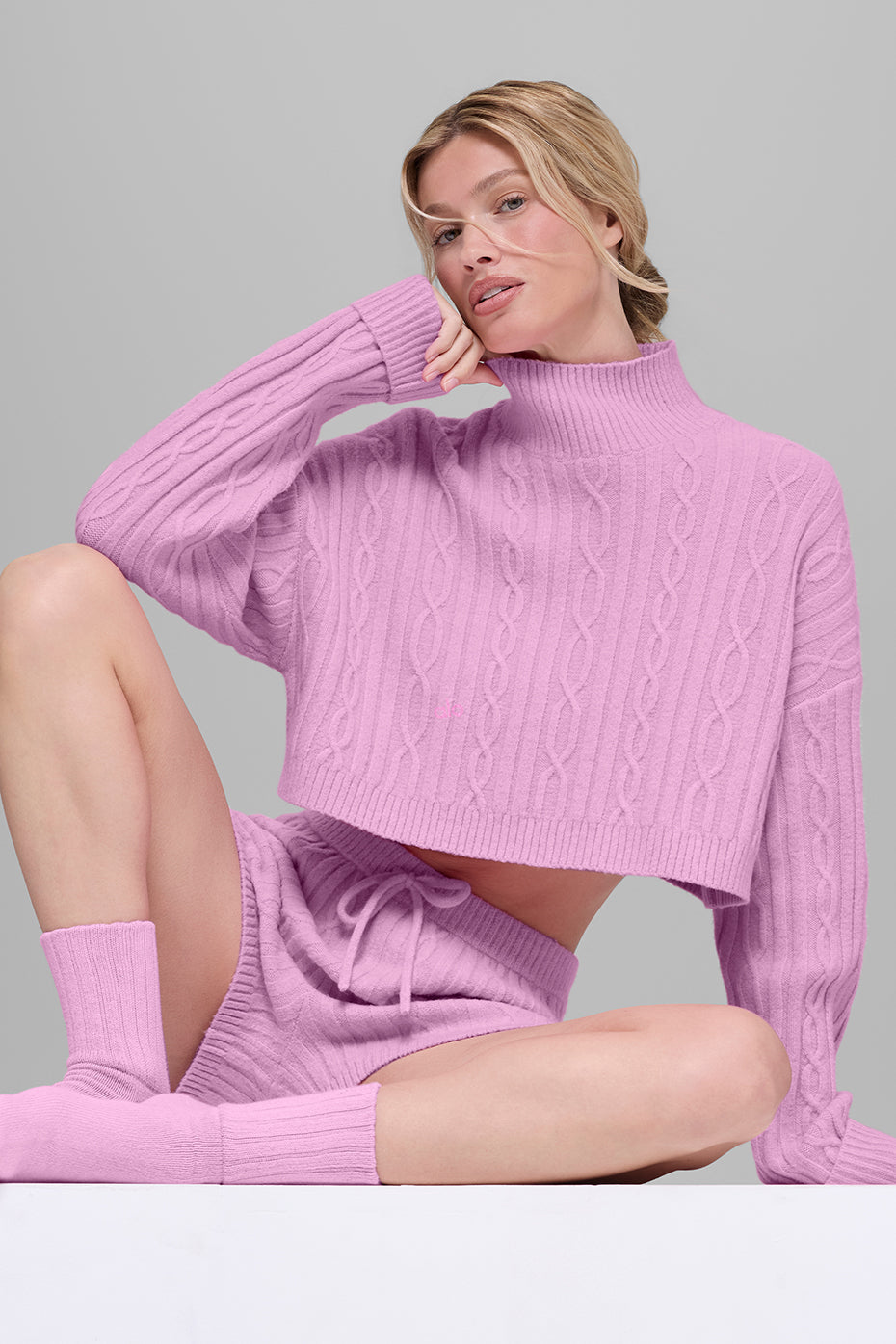 alo Cable Knit Cropped Winter Bliss Turtleneck Long Sleeve - Candy Heart Pink