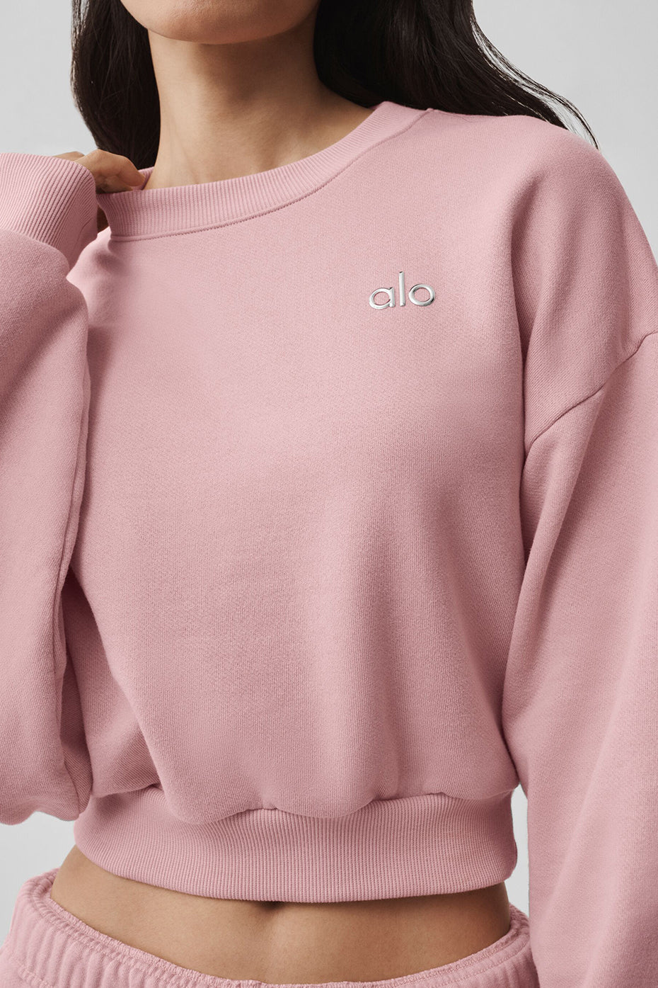 alo Cropped Accolade Crewneck - Vintage Pink