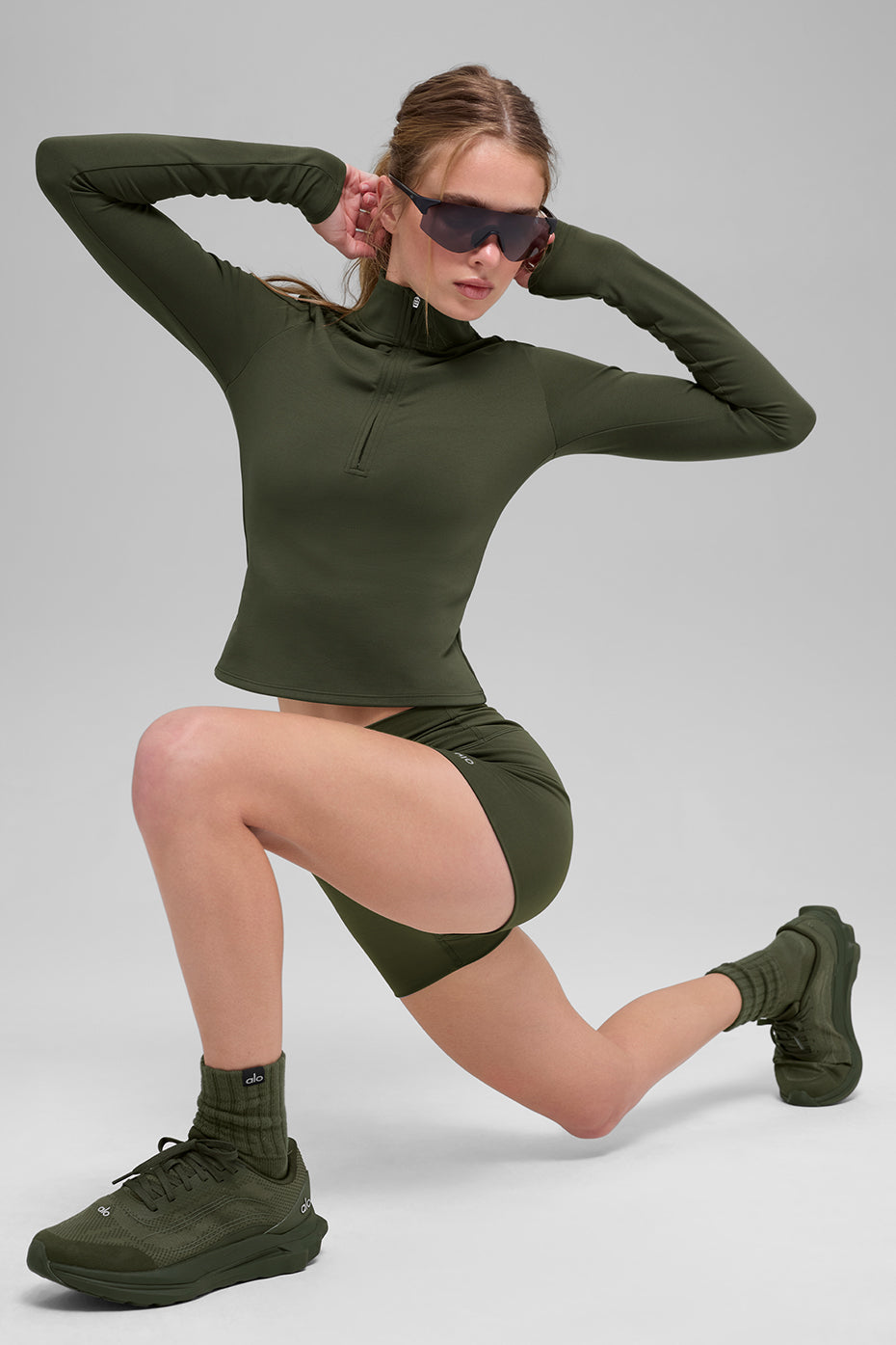 alo ALO Softsculpt Precision 1/4 Zip Long Sleeve - Green Olive