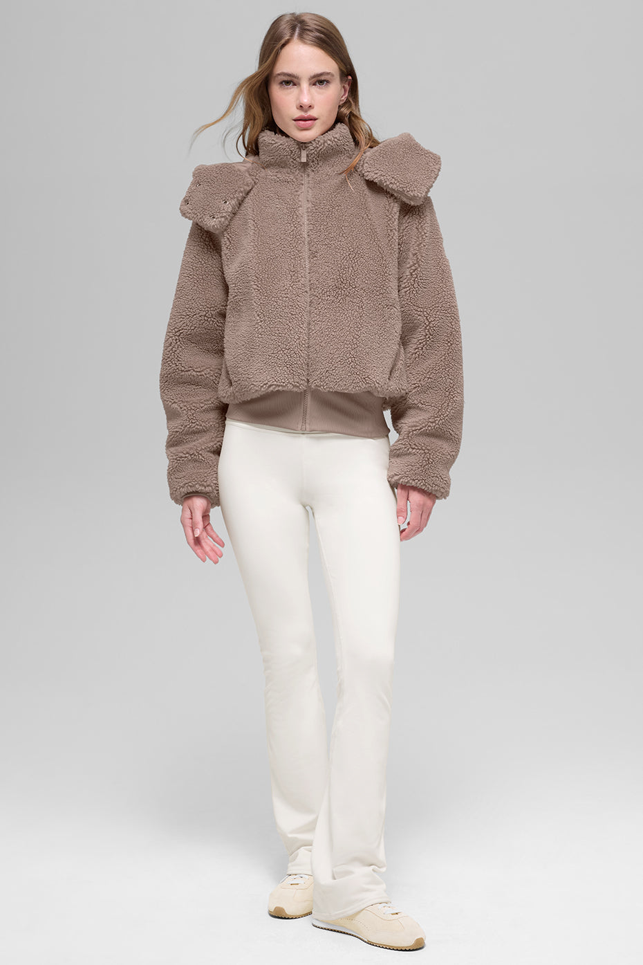 alo Foxy Sherpa Jacket - Chai Latte