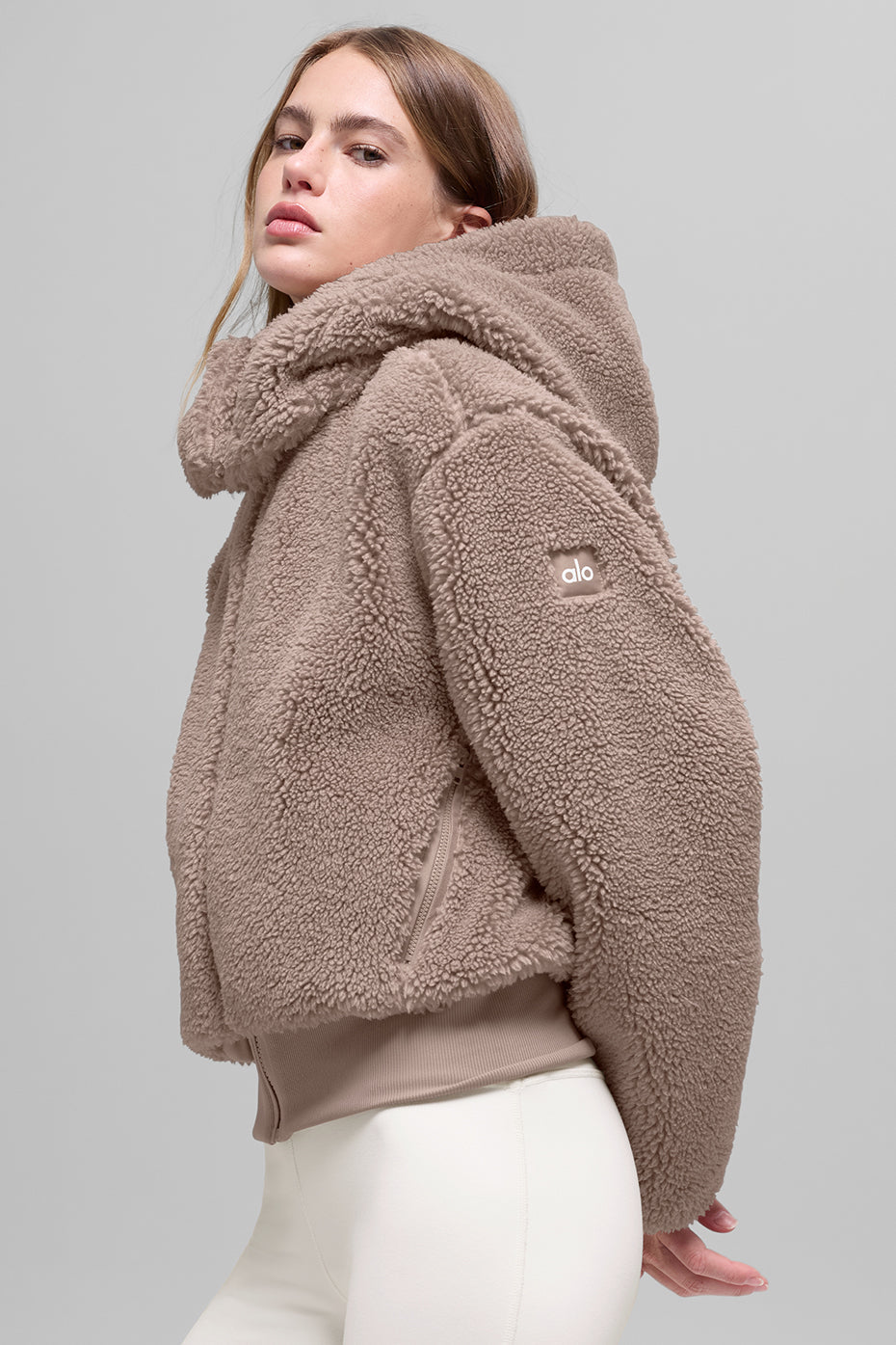 alo Foxy Sherpa Jacket - Chai Latte