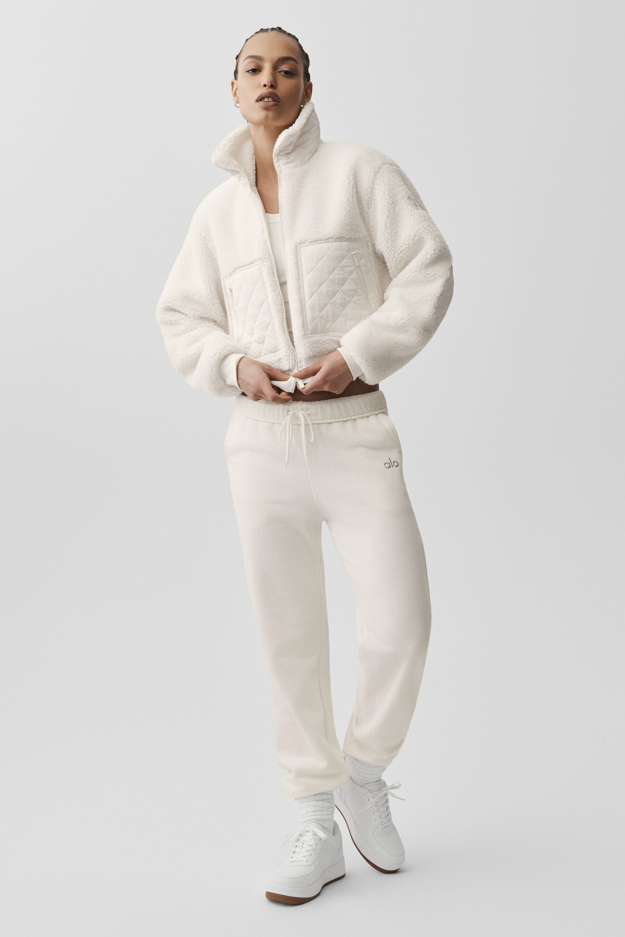 alo Sherpa Edge Bomber - Ivory