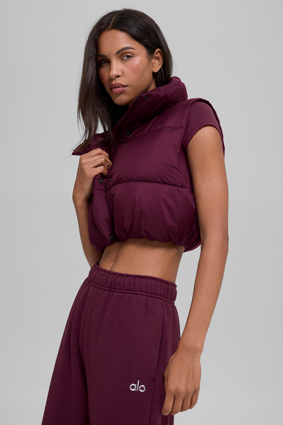 alo Cropped Gold Rush Puffer Vest - Burgundy