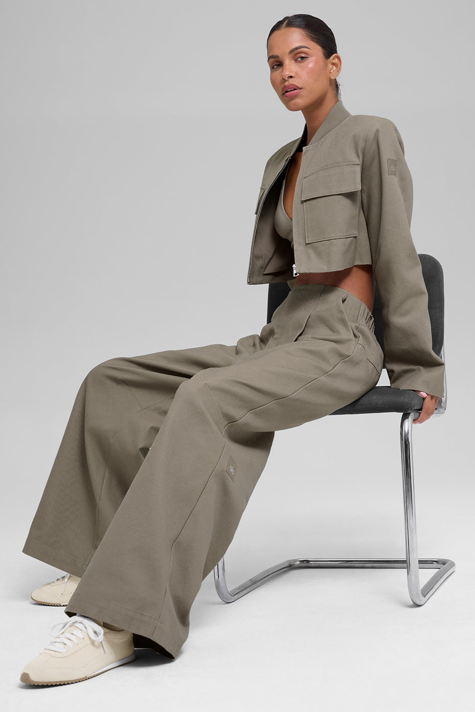 alo Cropped Main Character Jacket - Light Cocoa