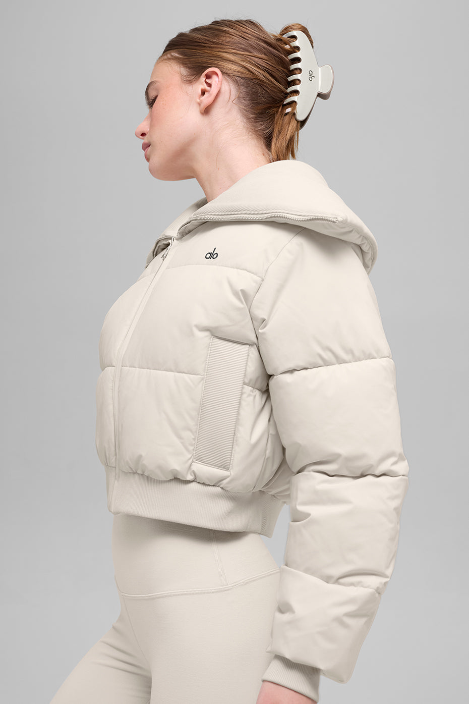 alo Captivate Puffer - Bone