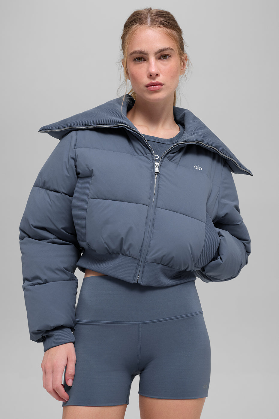 alo Captivate Puffer - Bluestone