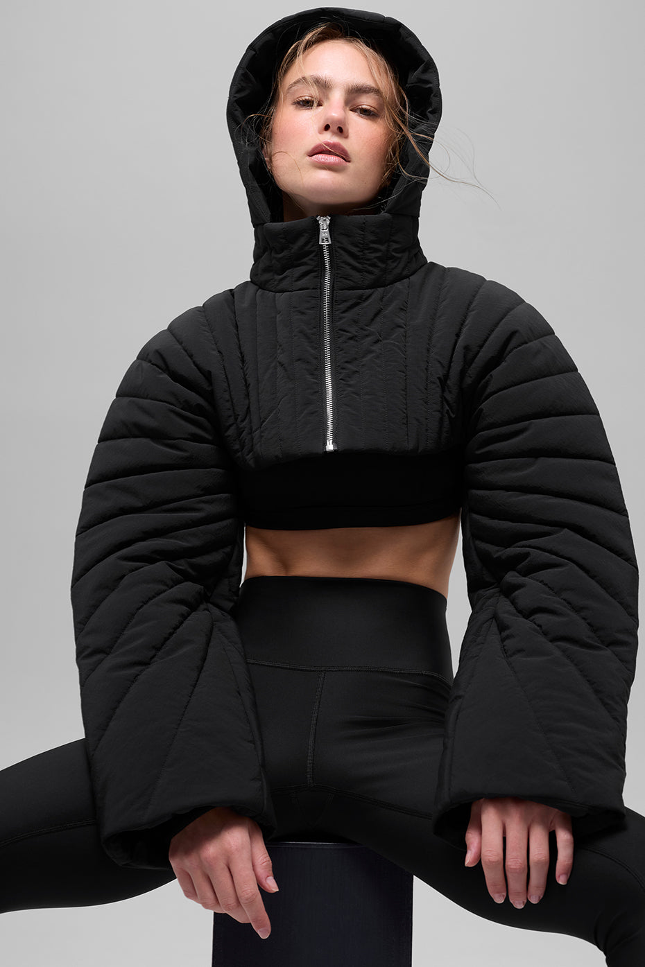 alo Quilted Starlight Puffer Shrug - Black