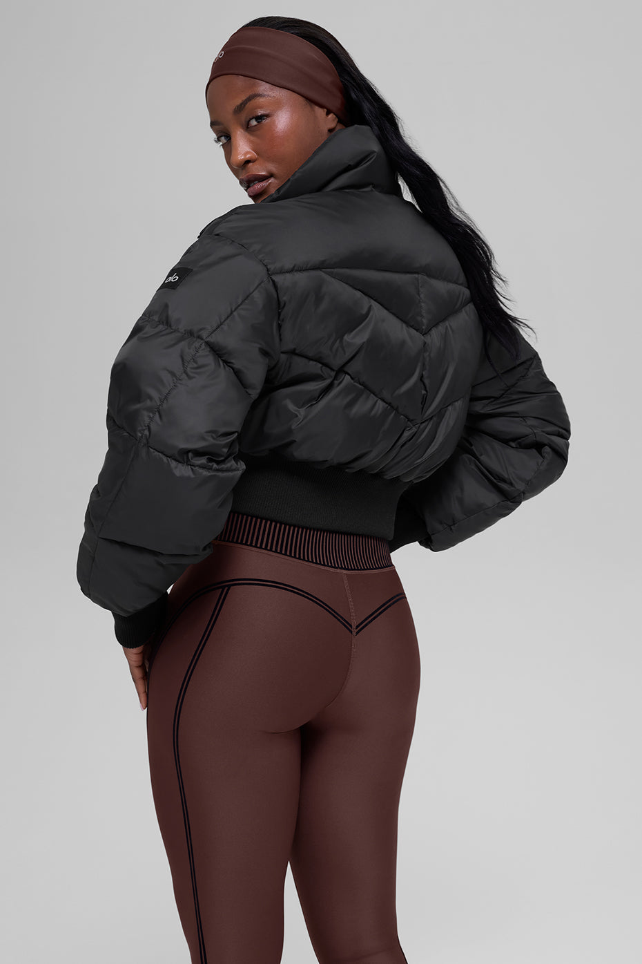 alo Cropped Atmosphere Puffer - Black