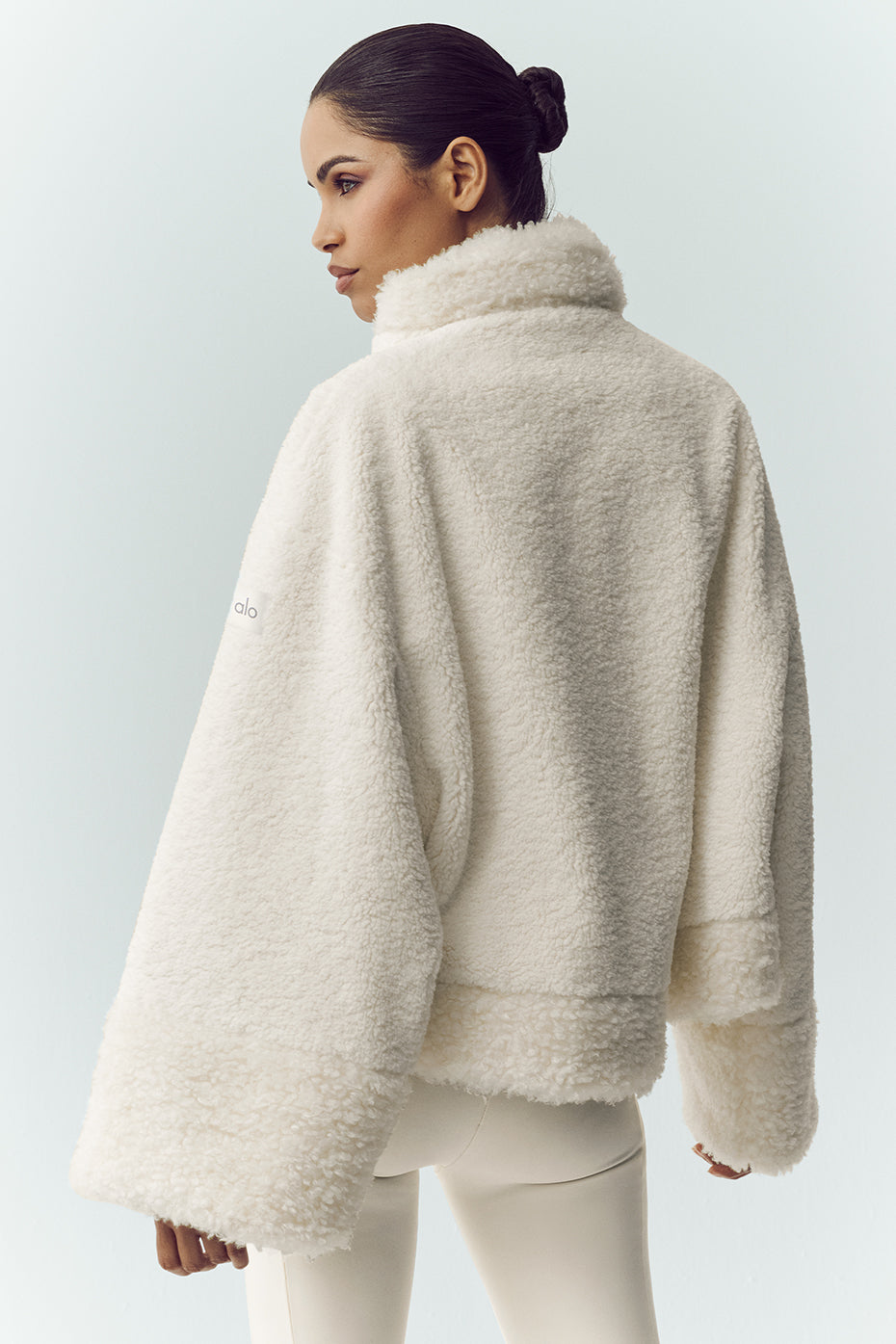 alo Sherpa Fireside Bomber - Ivory
