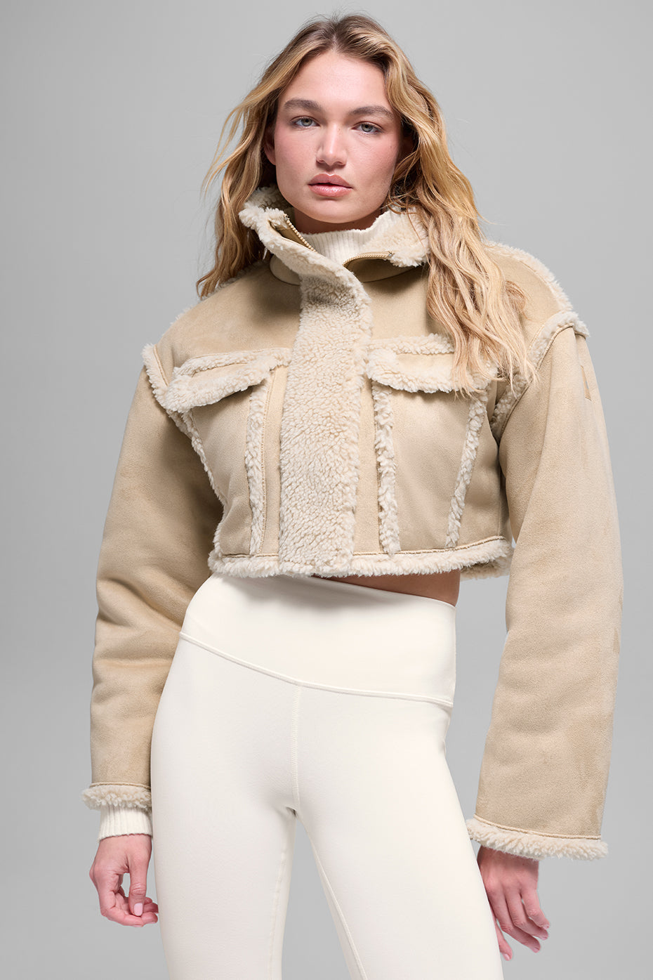 alo Faux Shearling Snowfall Cropped Jacket - Woodland Tan