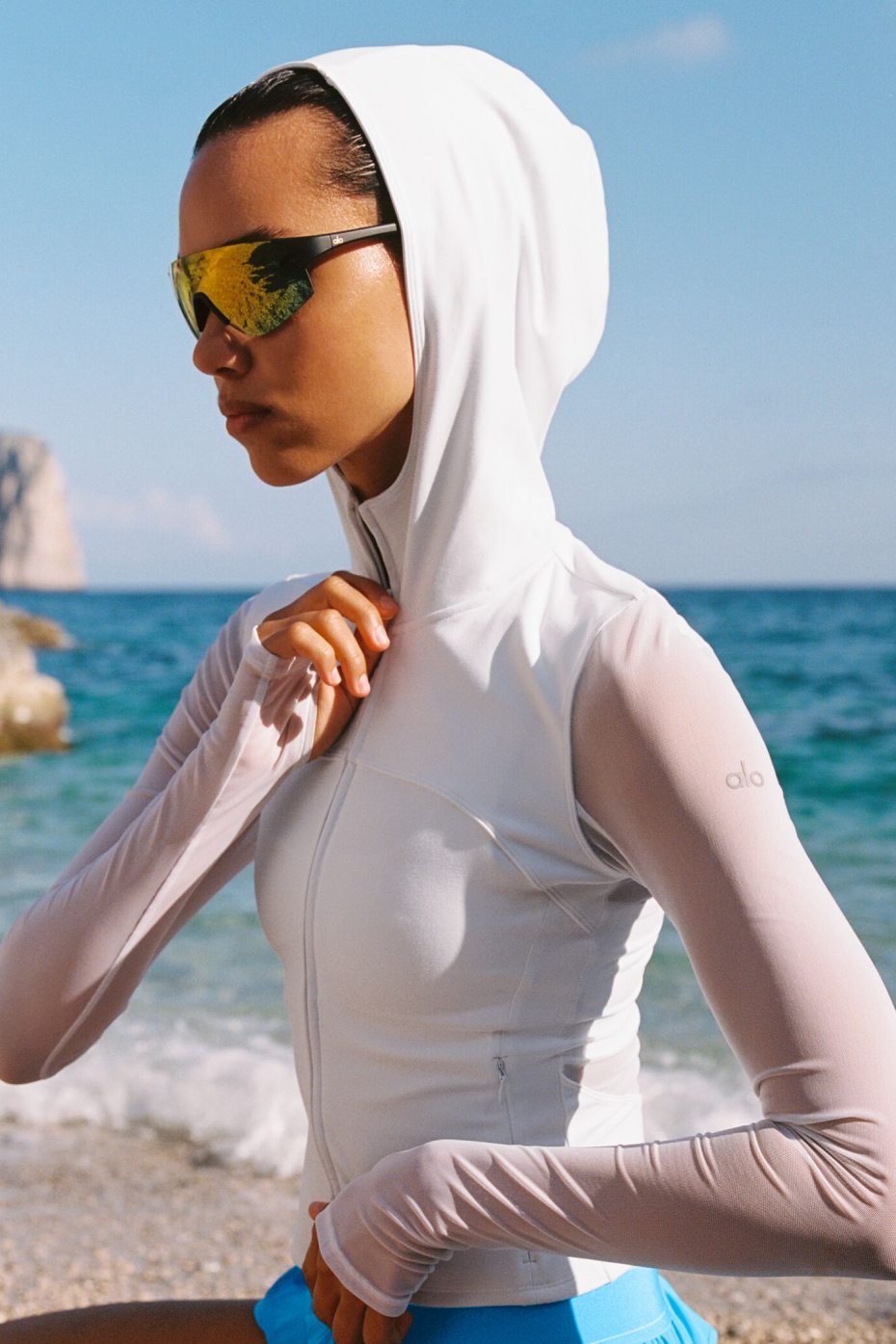 alo ALO Softsculpt Superset Full Zip Jacket - White