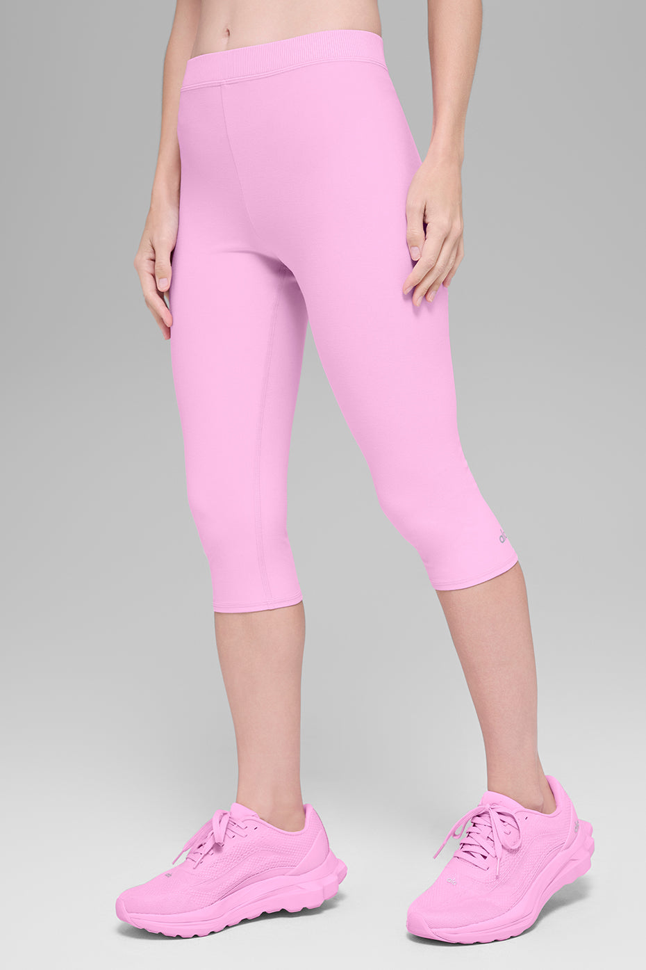 alo Alosoft High-Waist Iconic 90's Capri - Candy Heart Pink